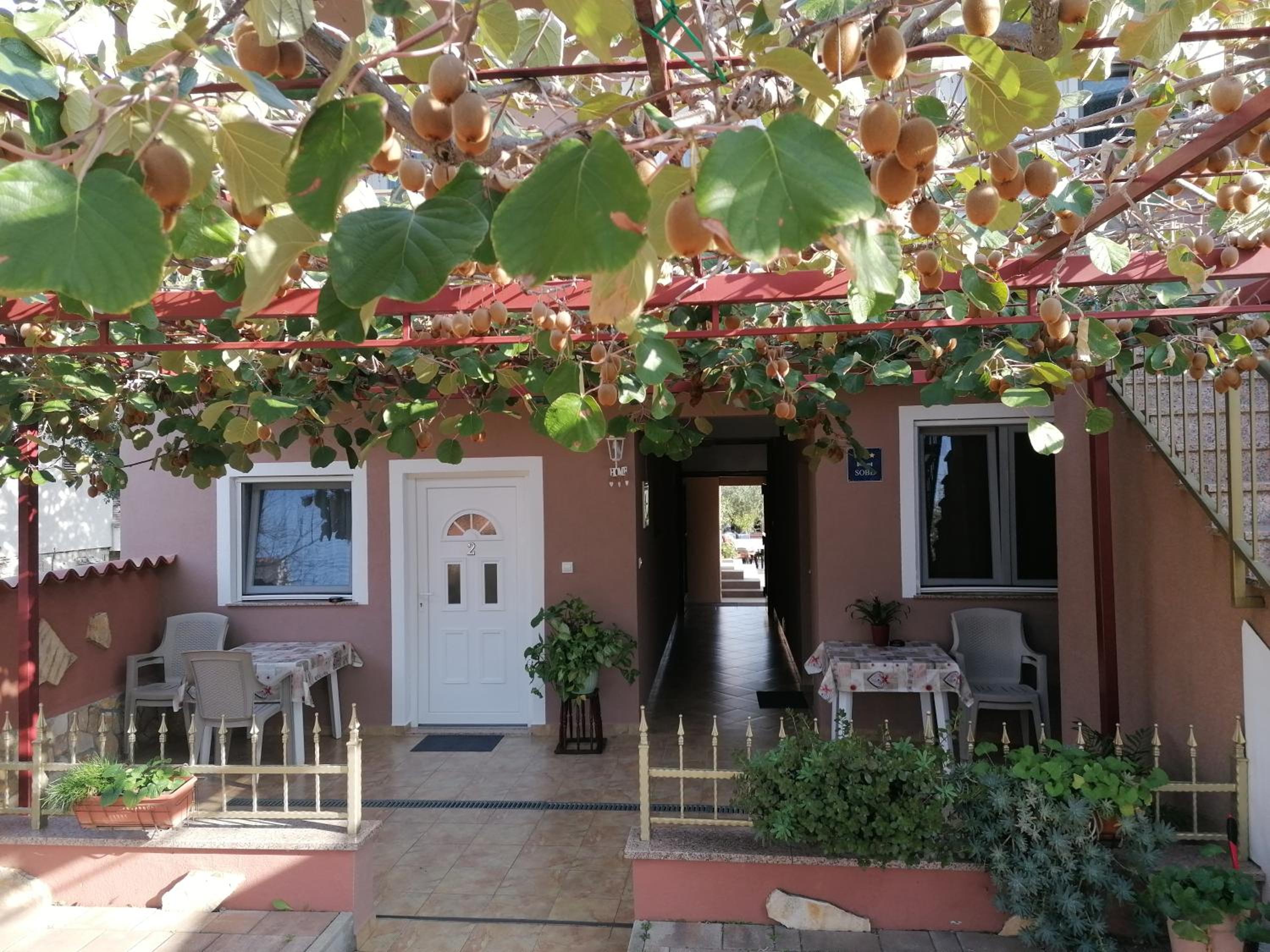 Superior Double or Twin Room with Garden View - Photo 21