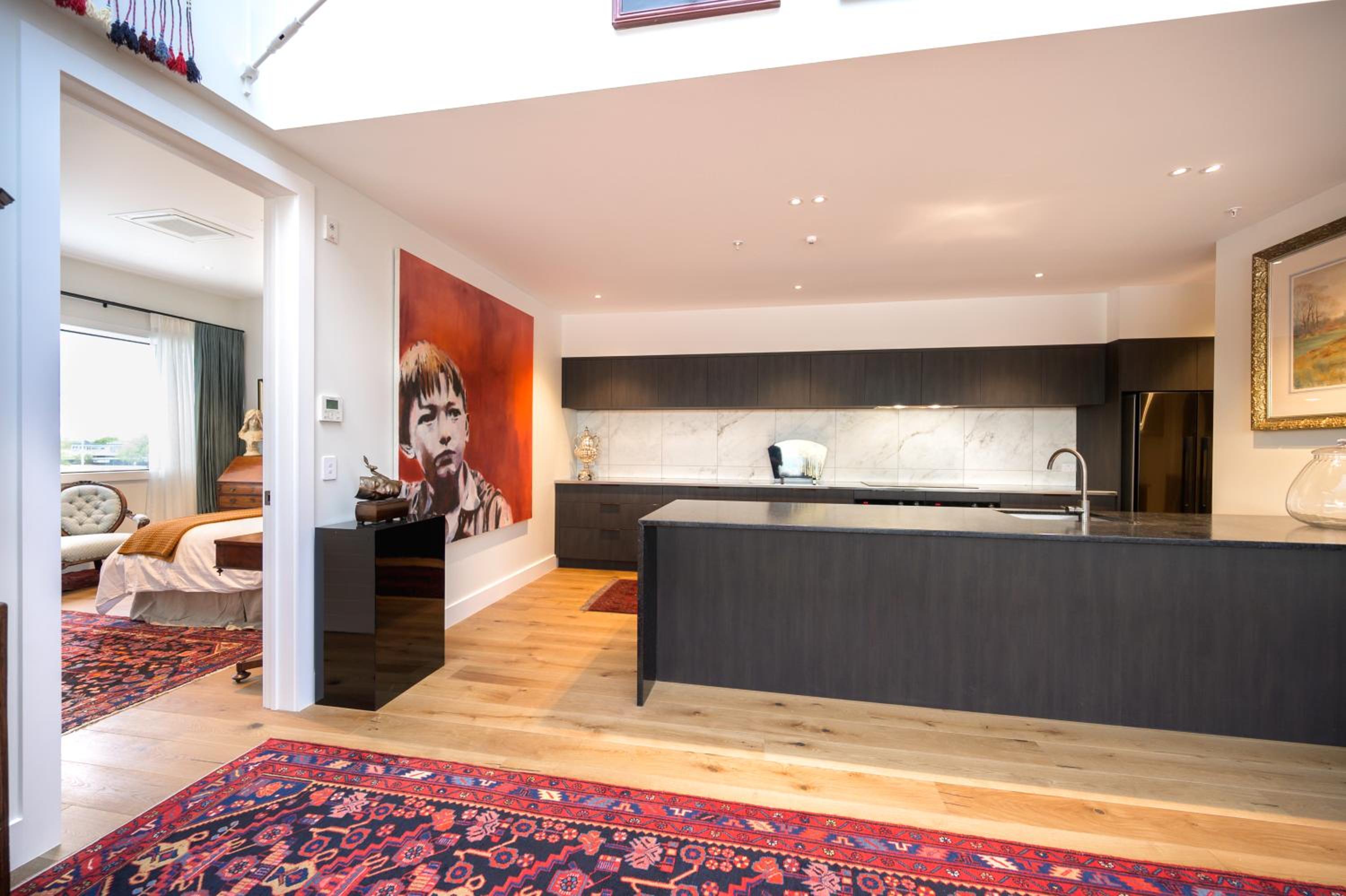 Three-Bedroom House photo 1