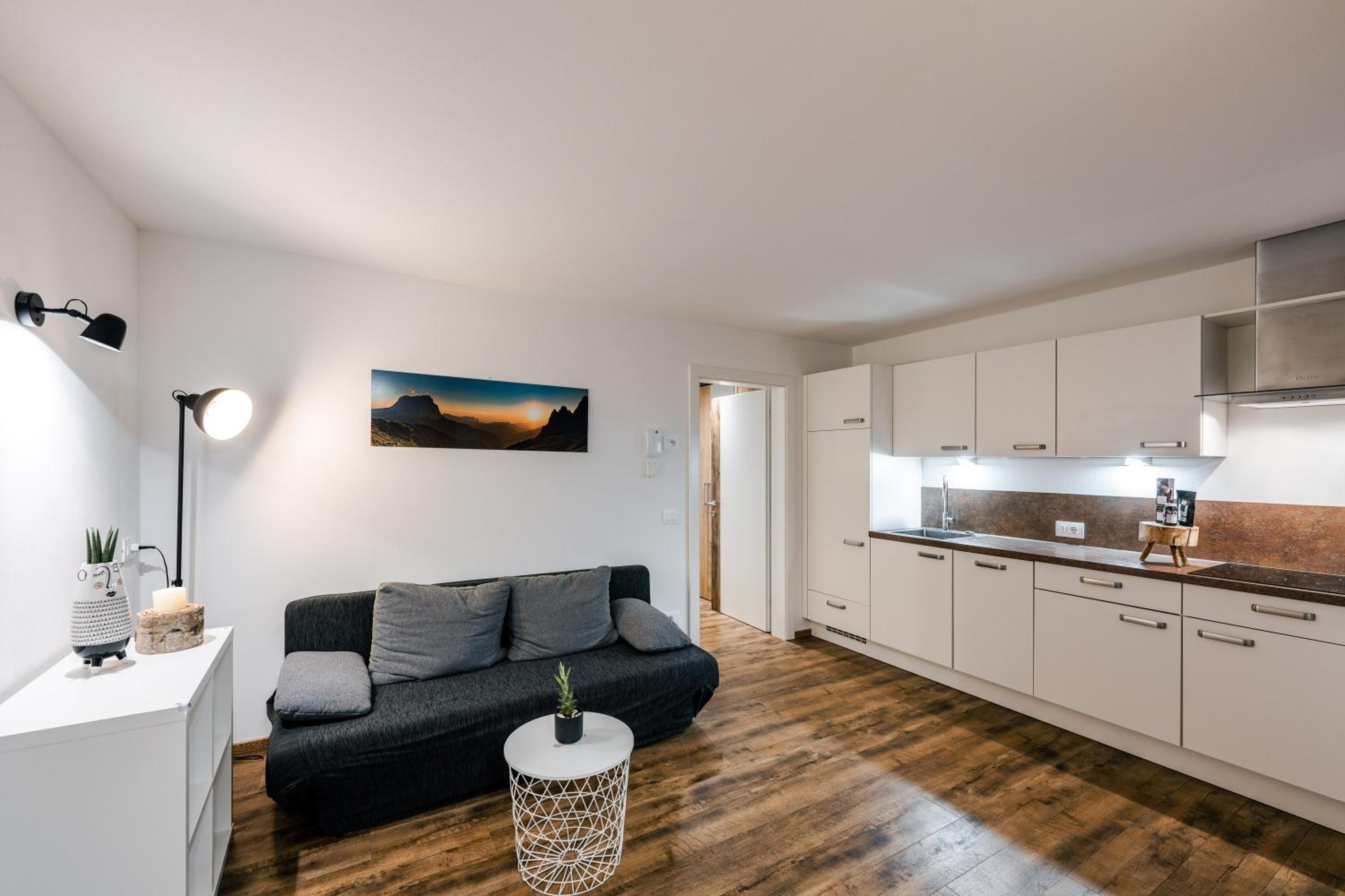 Deluxe Apartment photo 3