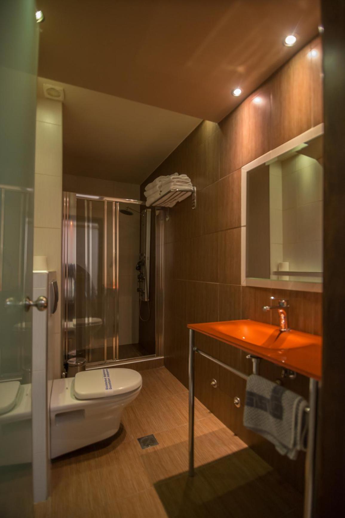 Triple Room with City View