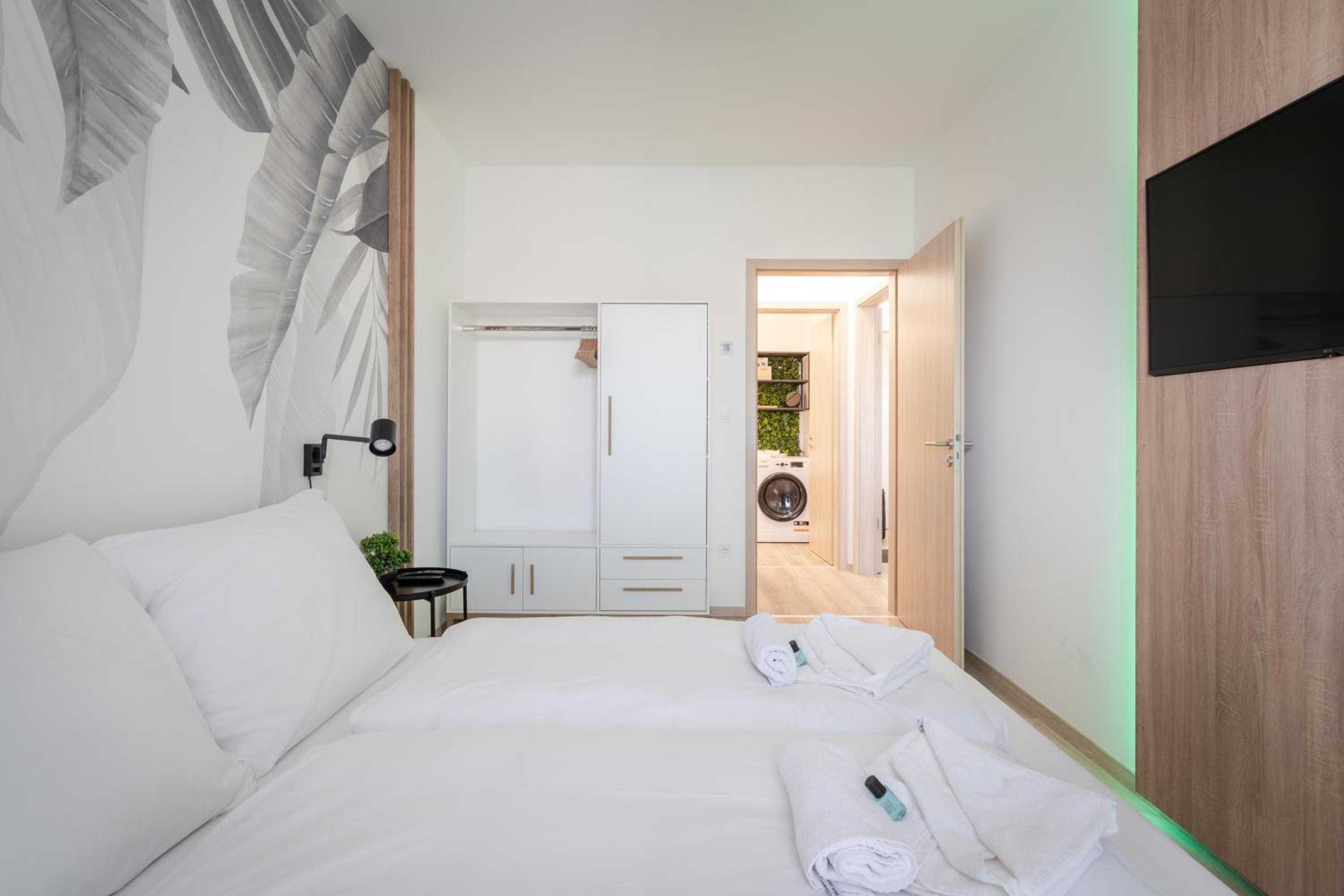 Two-Bedroom Apartment - Photo 3