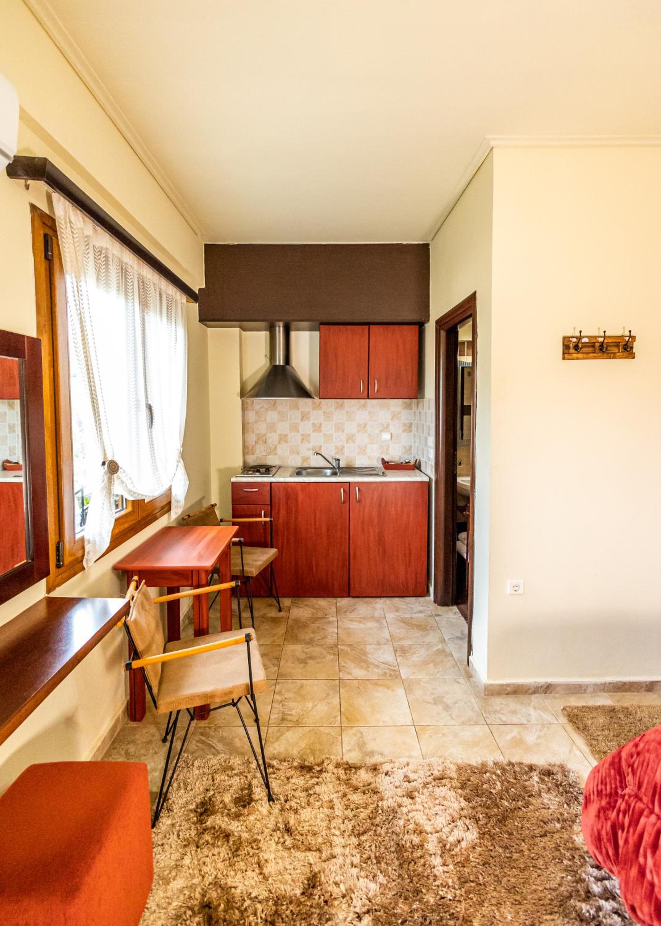 Studio (2 Adults) - Photo 25