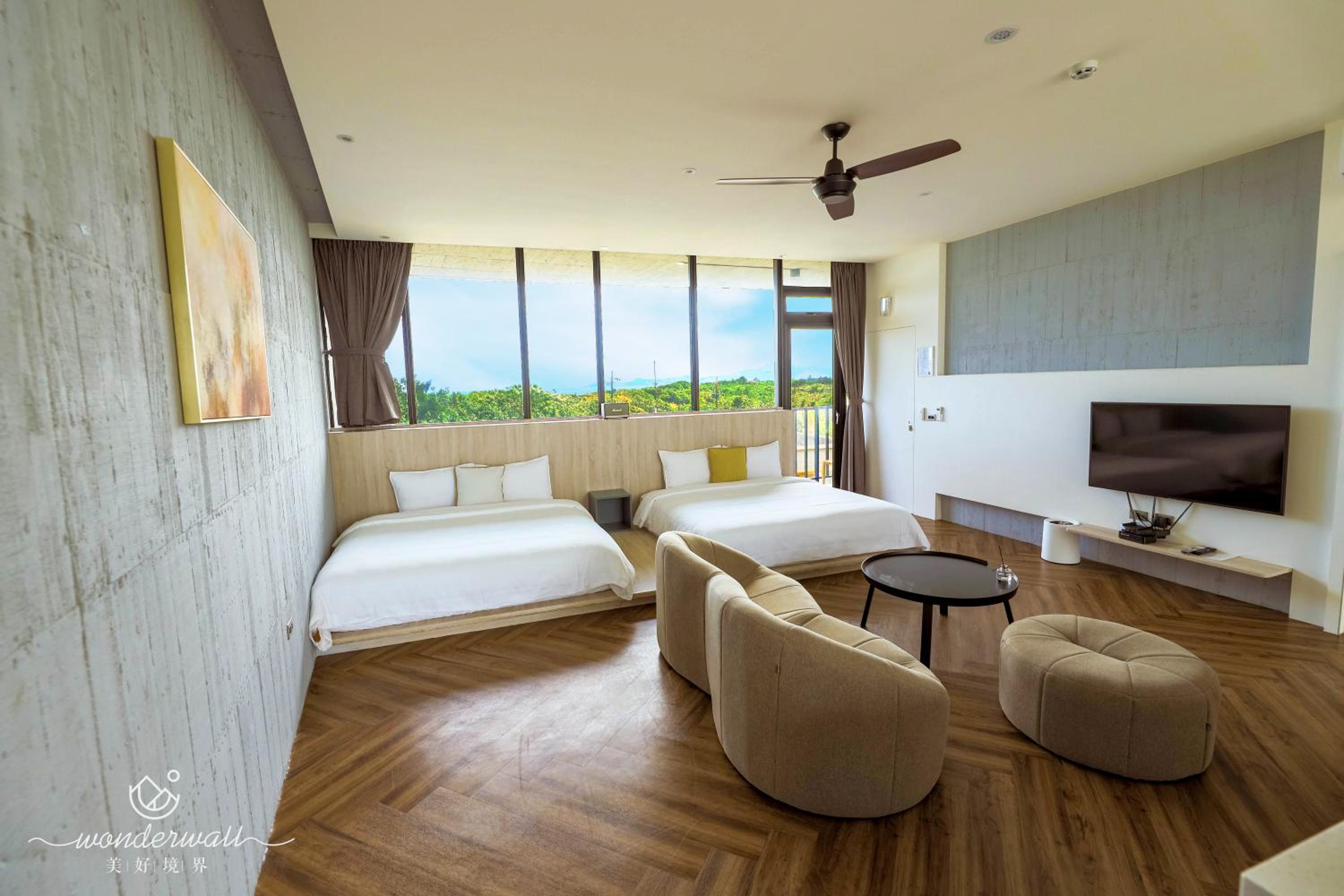 Deluxe Quadruple Room