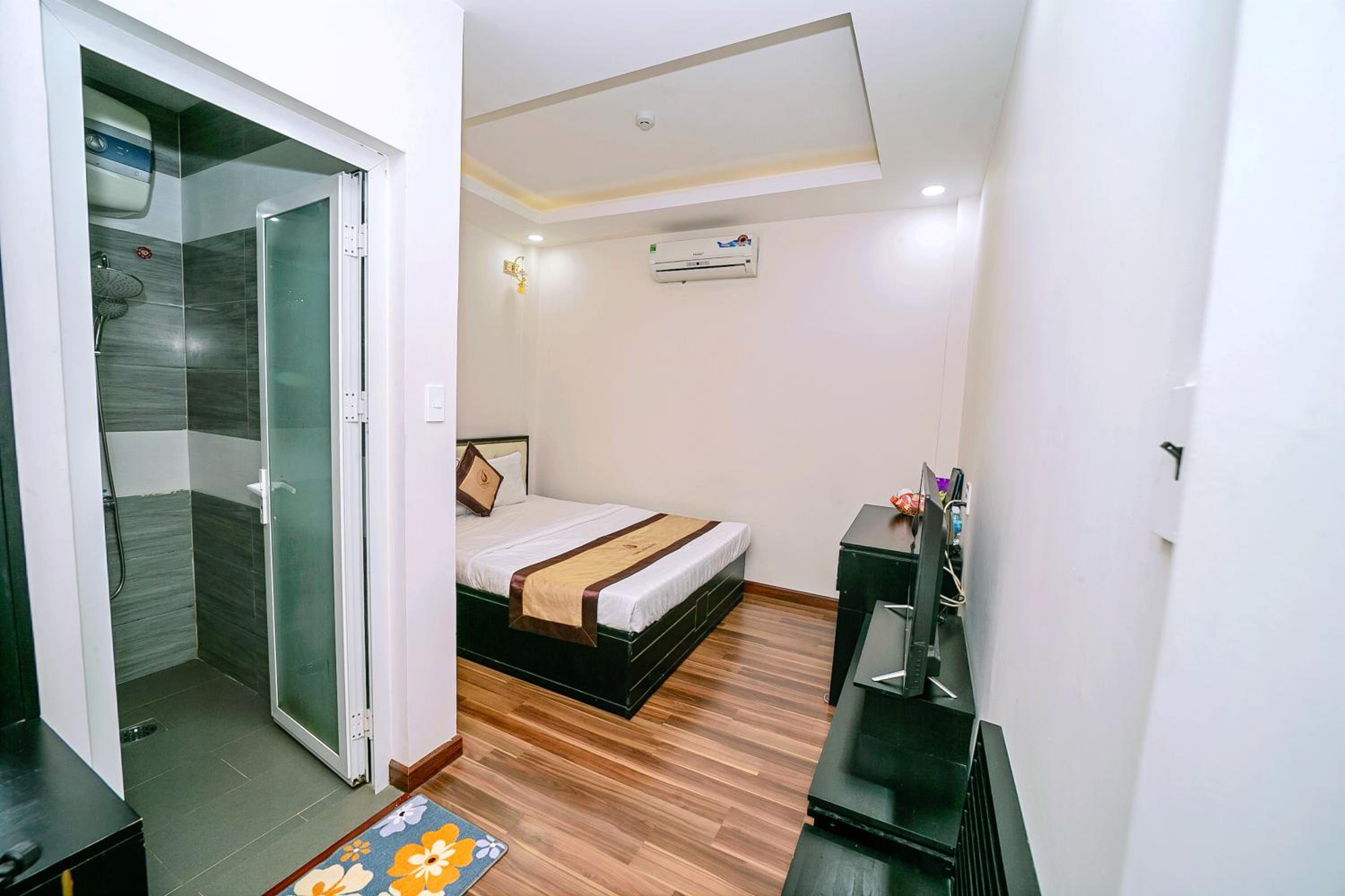 Standard Double Room photo 2