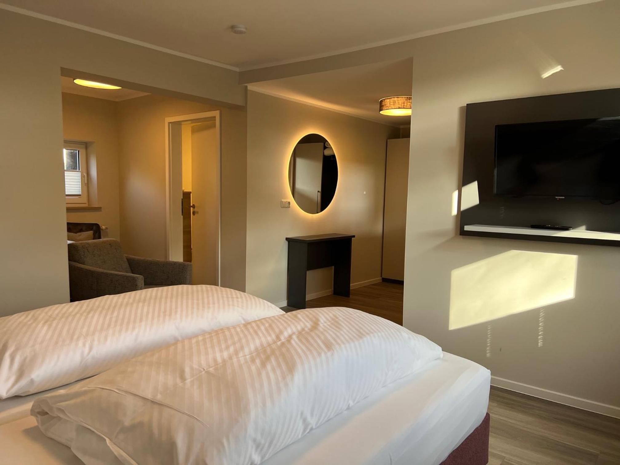 Standard Double Room - Photo 1