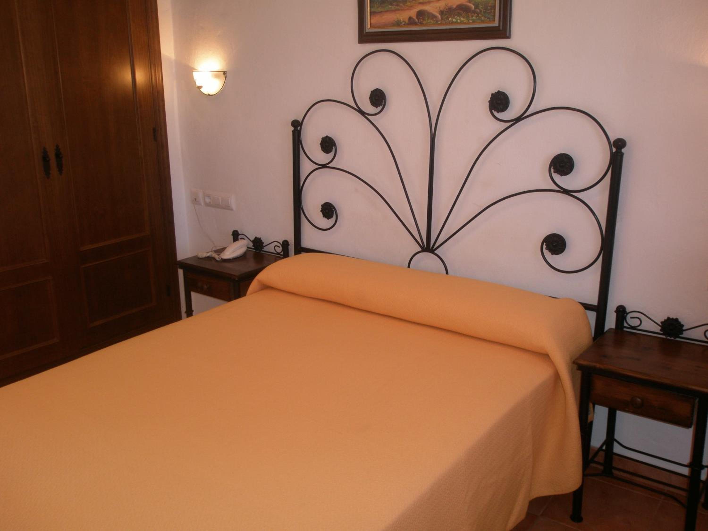 Standard Double Room for Single Use