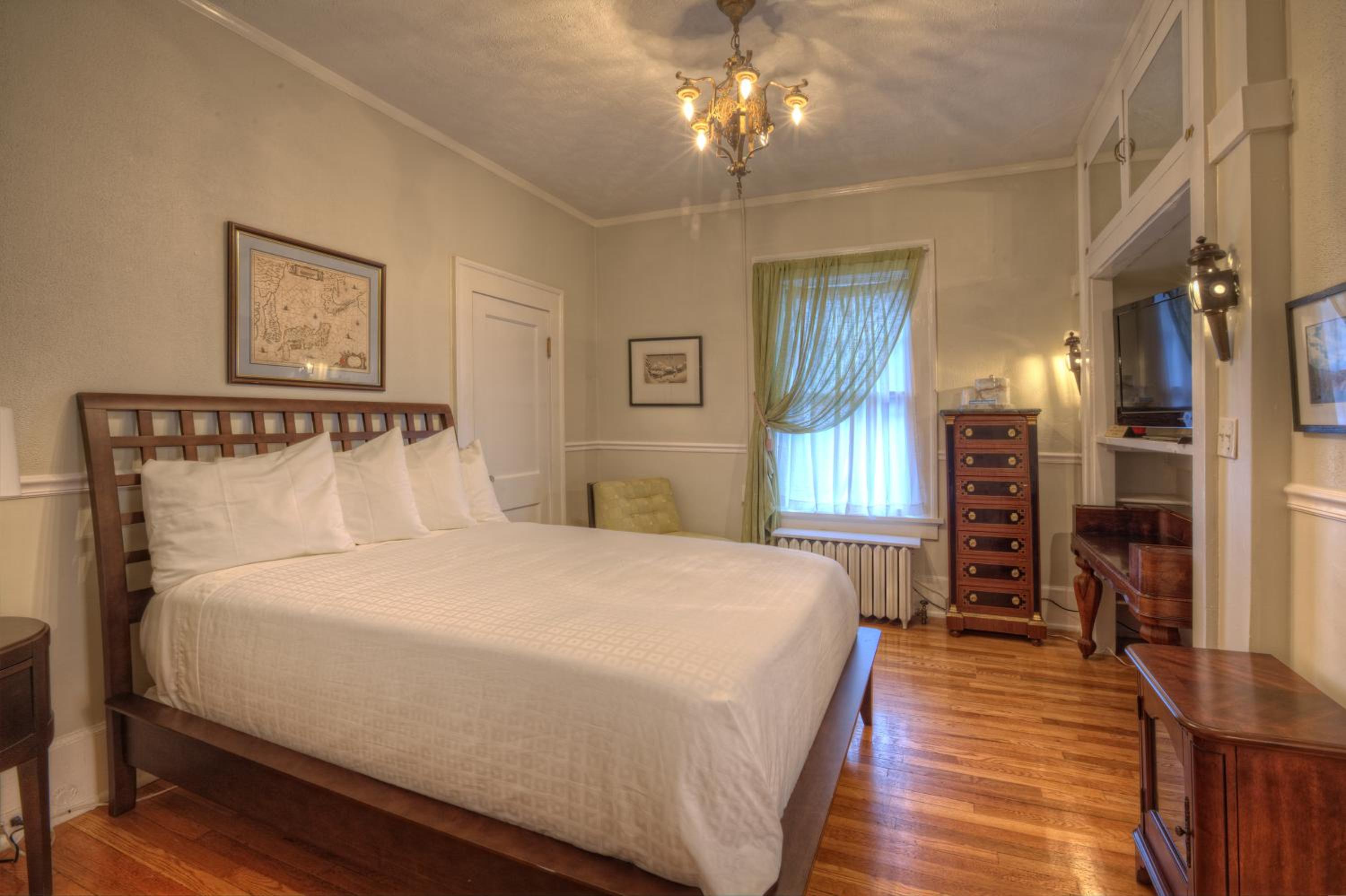 Deluxe Double Room With Balcony - Pet Friendly photo 1