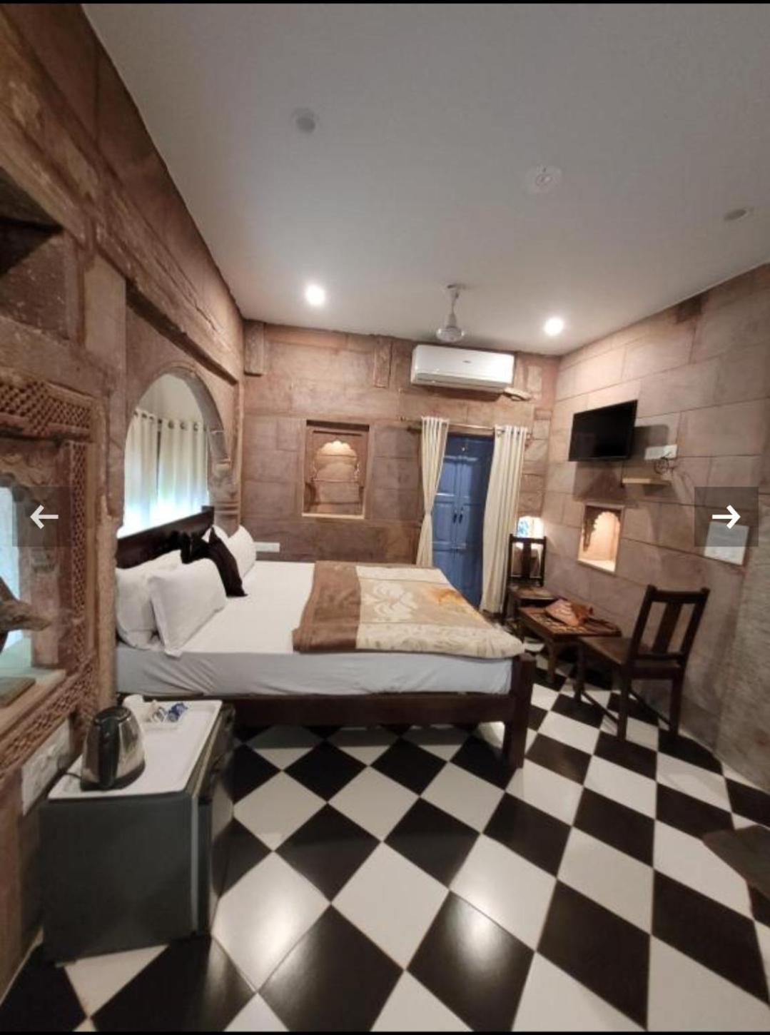 Deluxe Queen Room photo 2