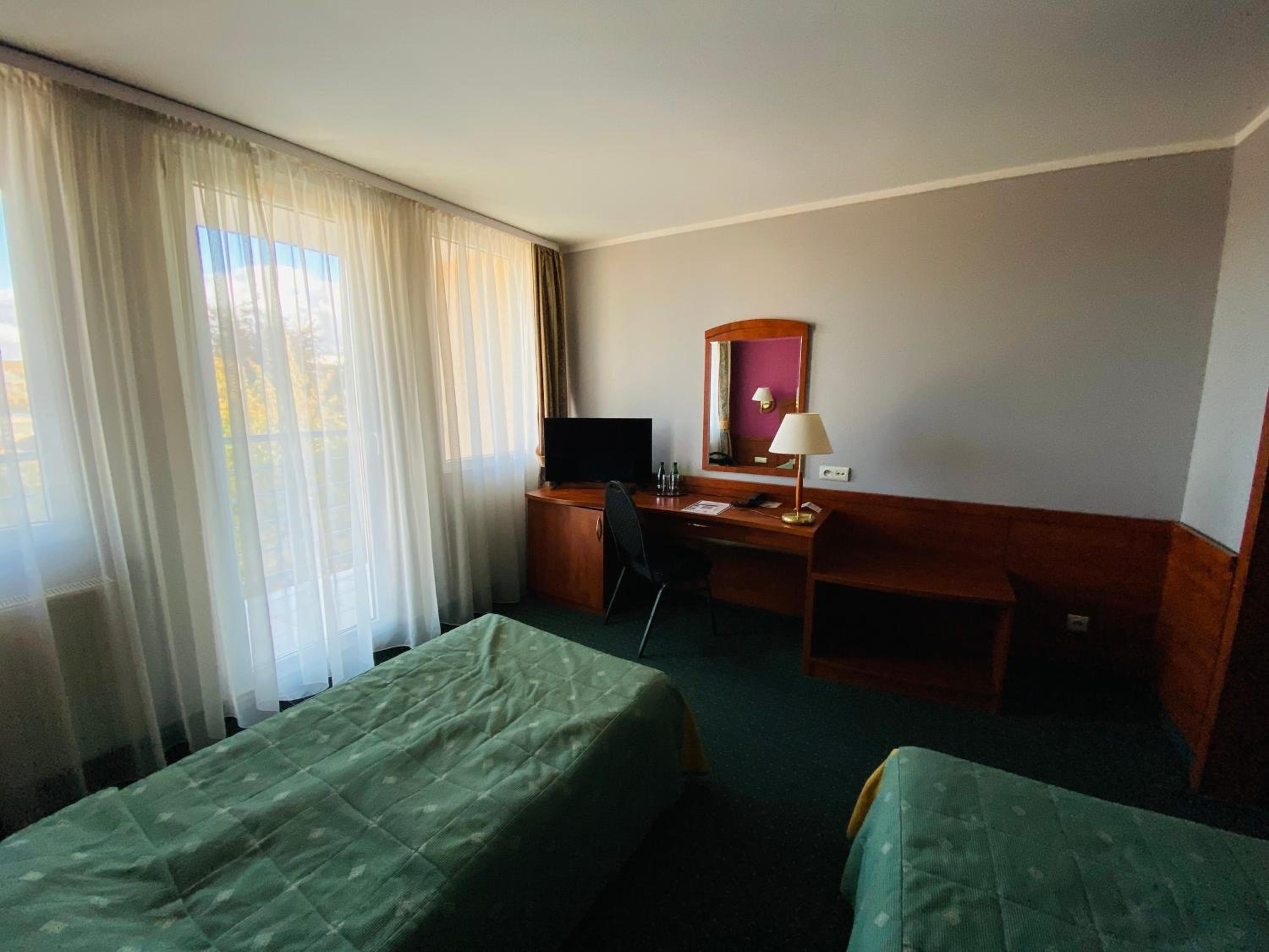 Double or Twin Room - Photo 1