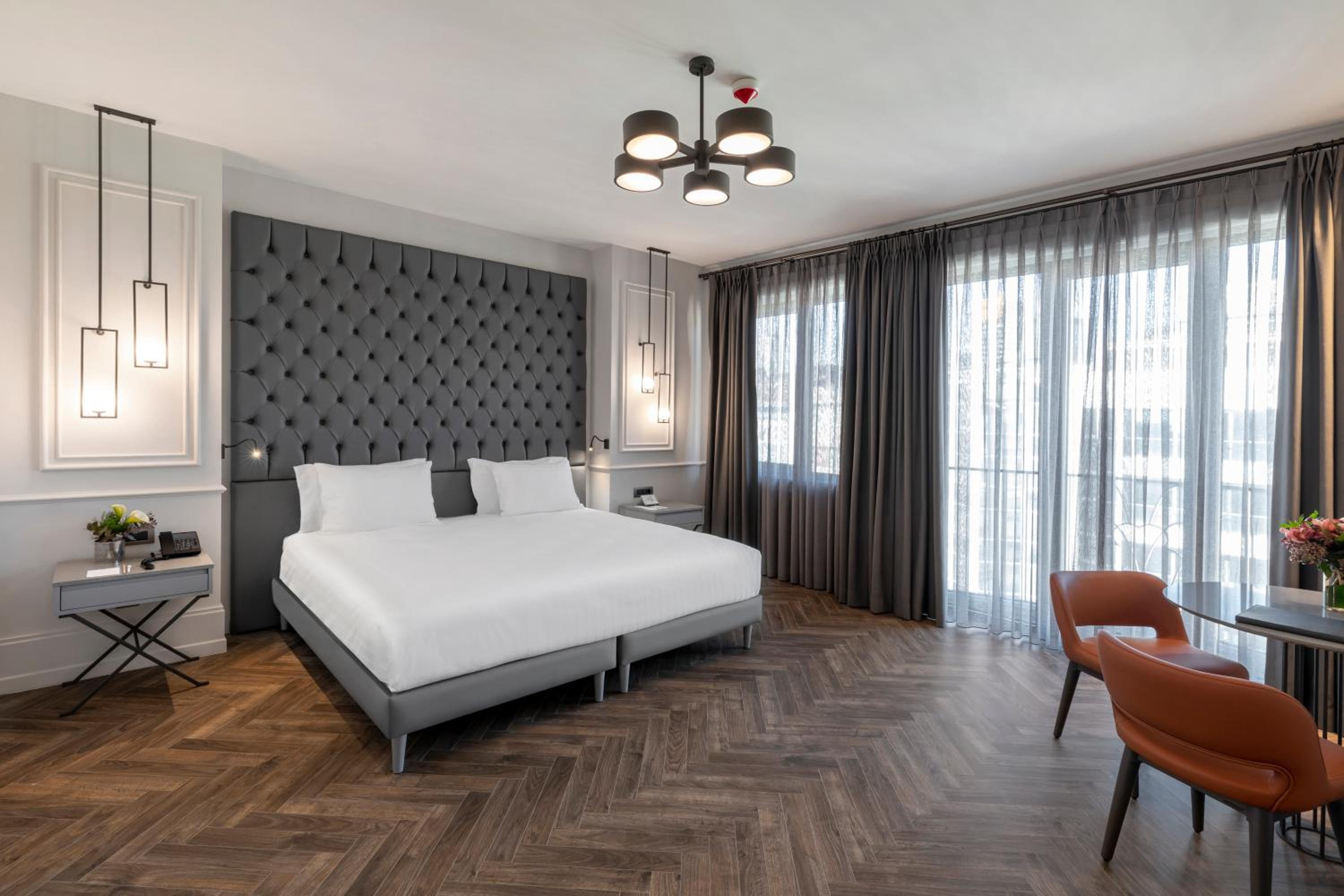 Superior King Room