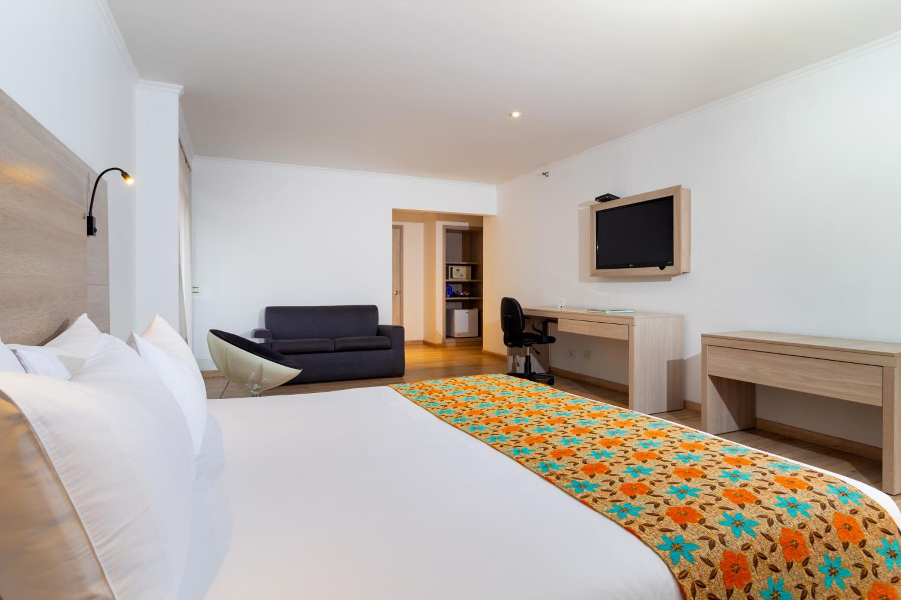 Junior Suite - Photo 9