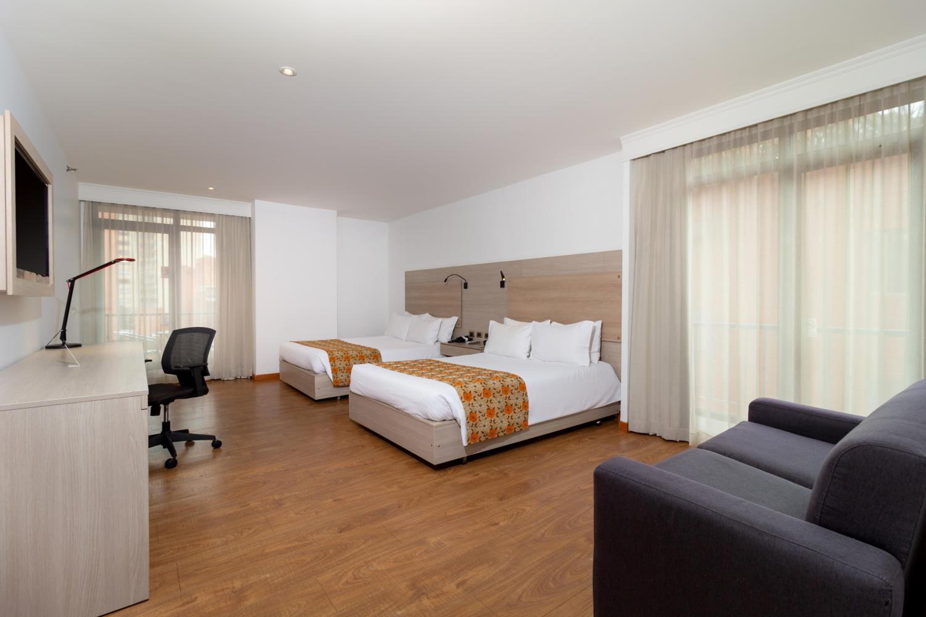 Superior Double or Twin Room - Photo 2