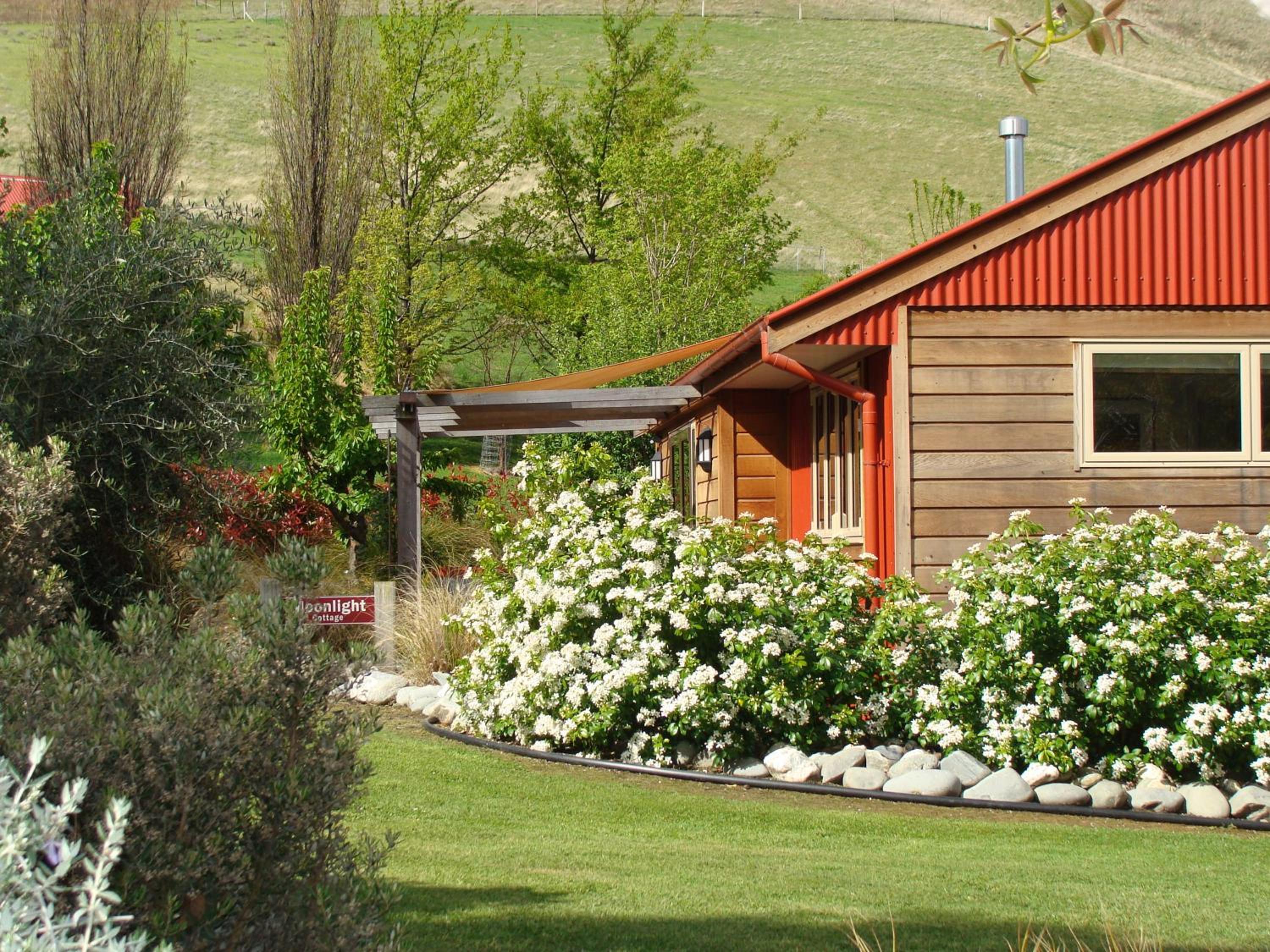 Moonlight One-Bedroom Cottage photo 1
