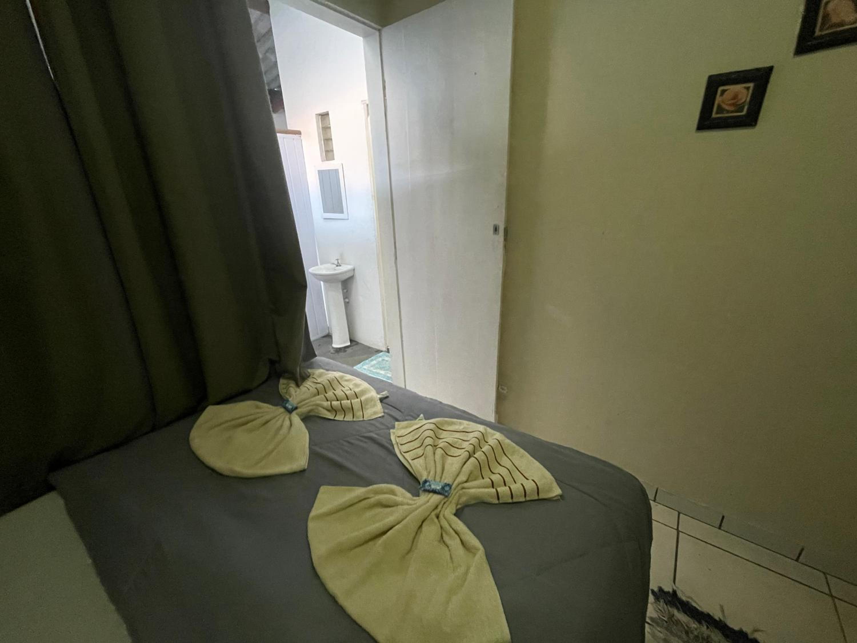 Triple Room with Private External Bathroom - Photo 9
