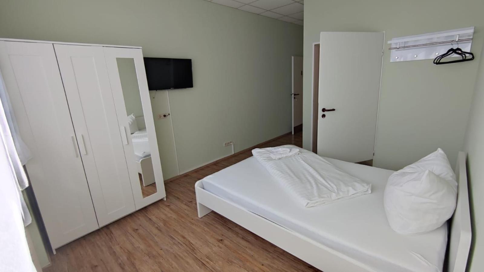 Double Room With Private Bathroom photo 1