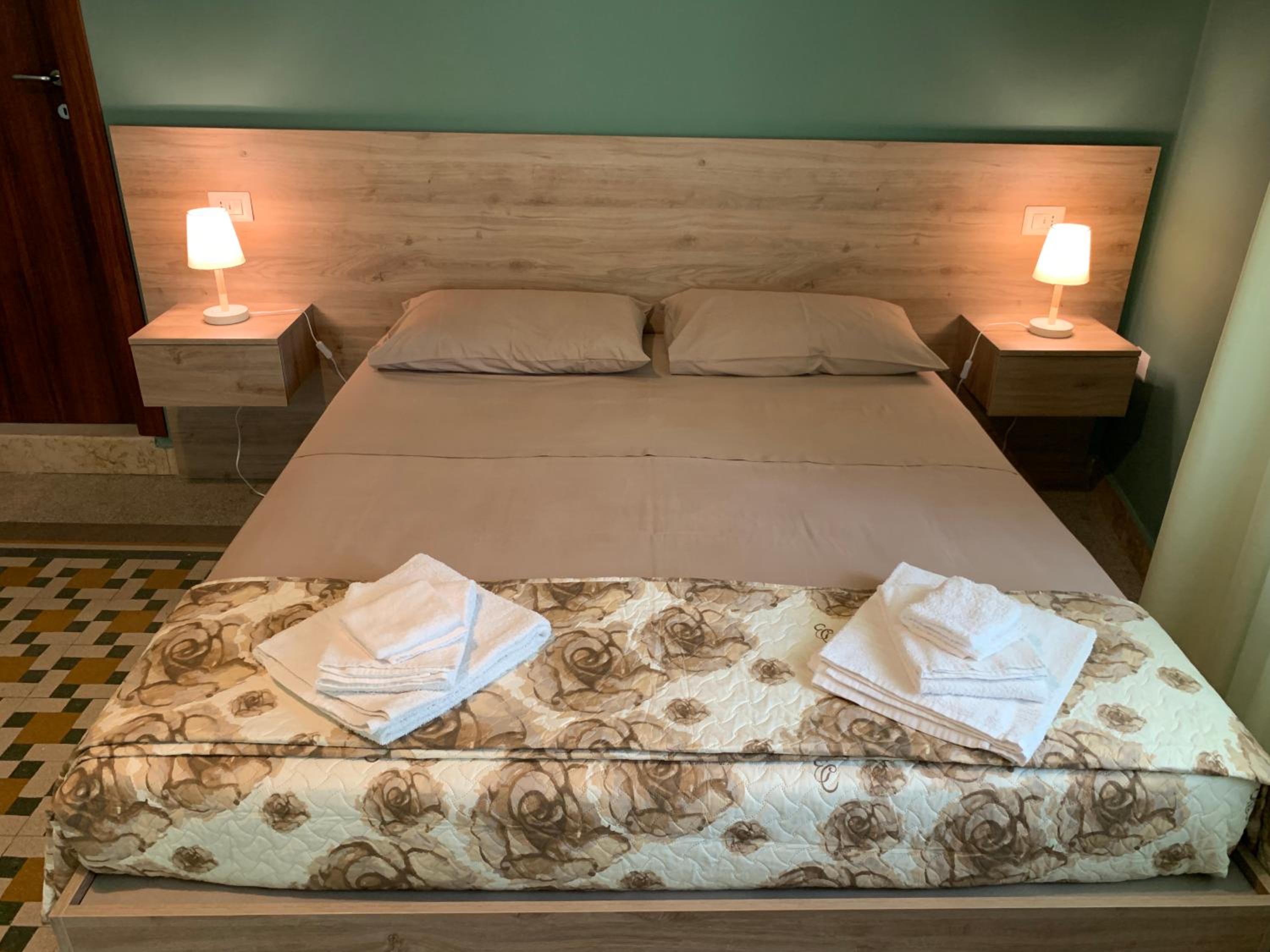 Triple Room with Terrace photo 1