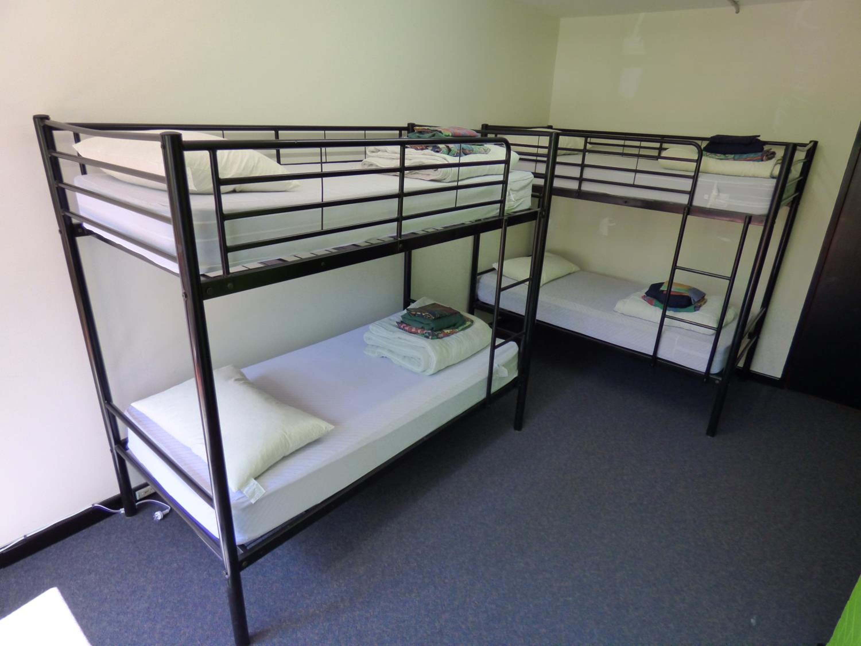 Bed in 4-Bed Dormitory Room photo 1