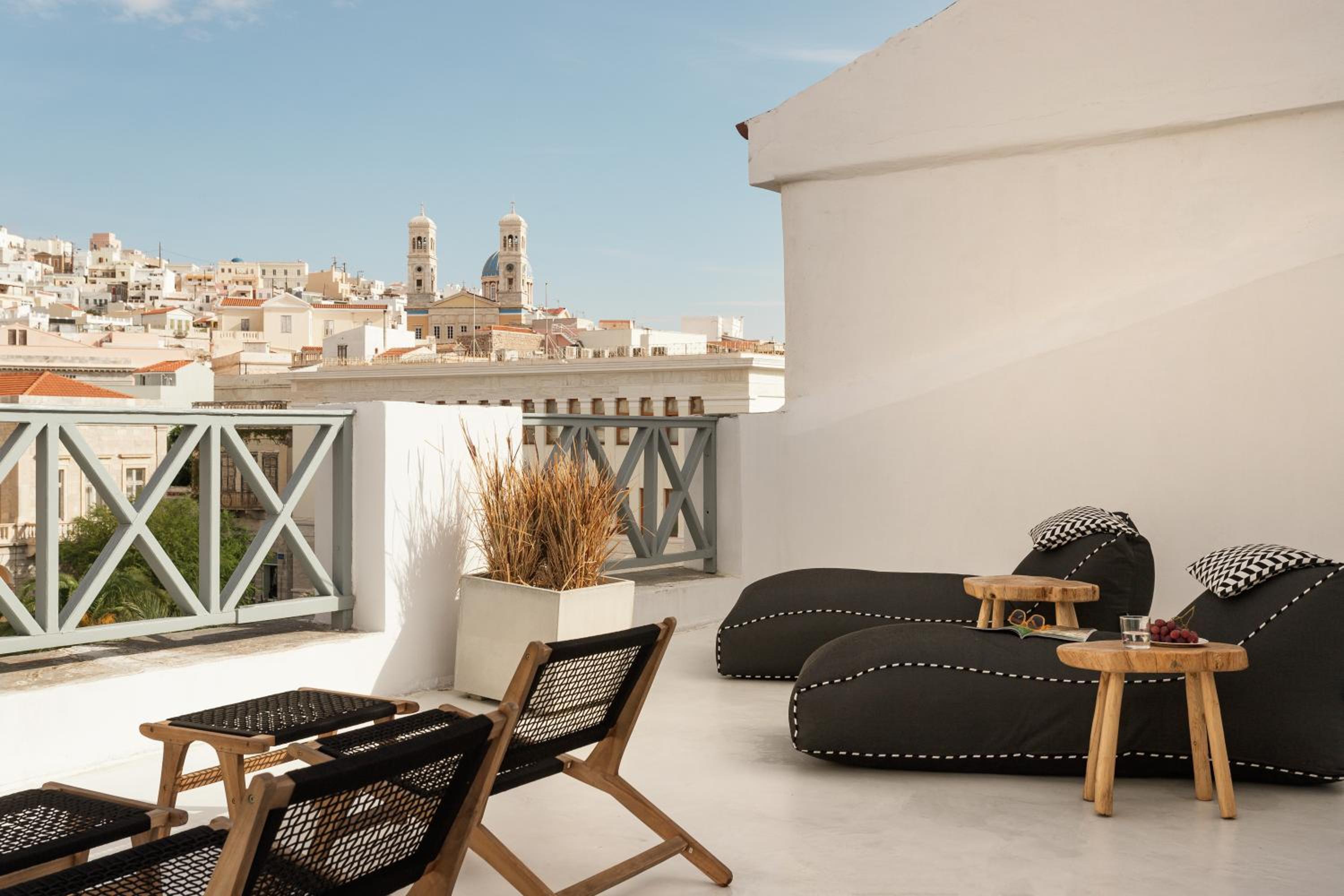 Suite with Terrace - Photo 4