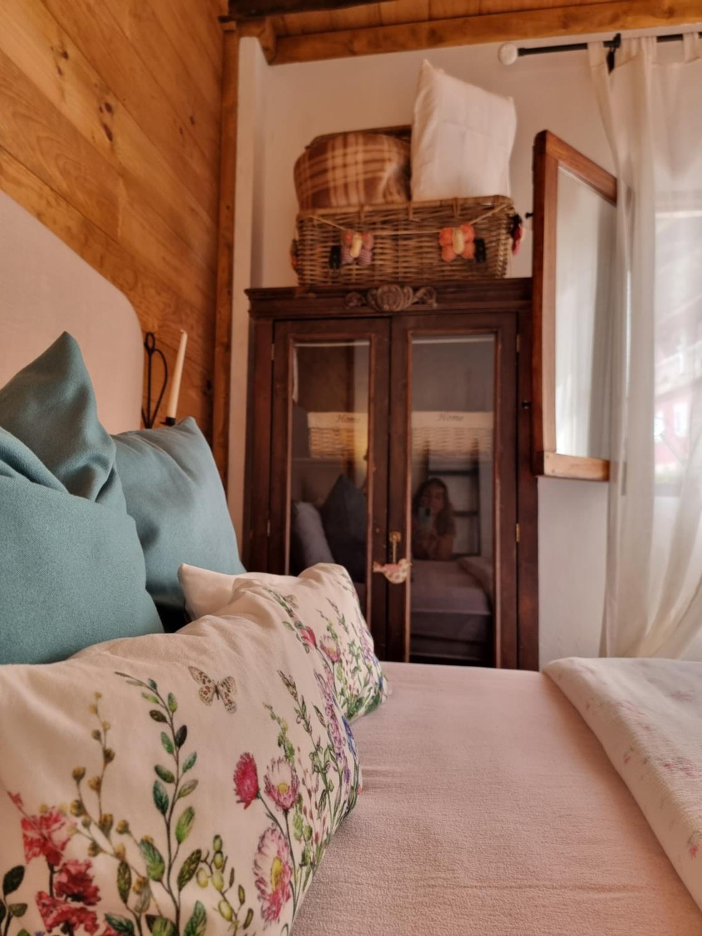 One-Bedroom House - Photo 1
