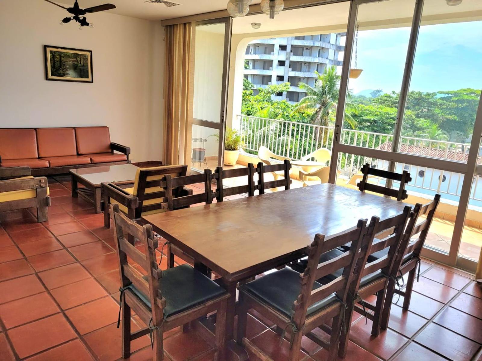 Apartment with Sea View - Photo 24