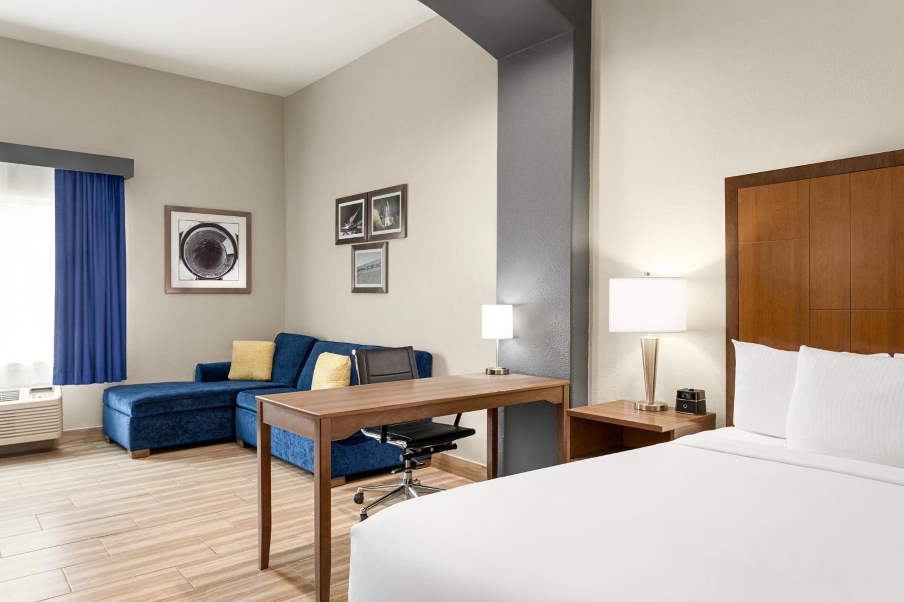 Executive King Room - Photo 5