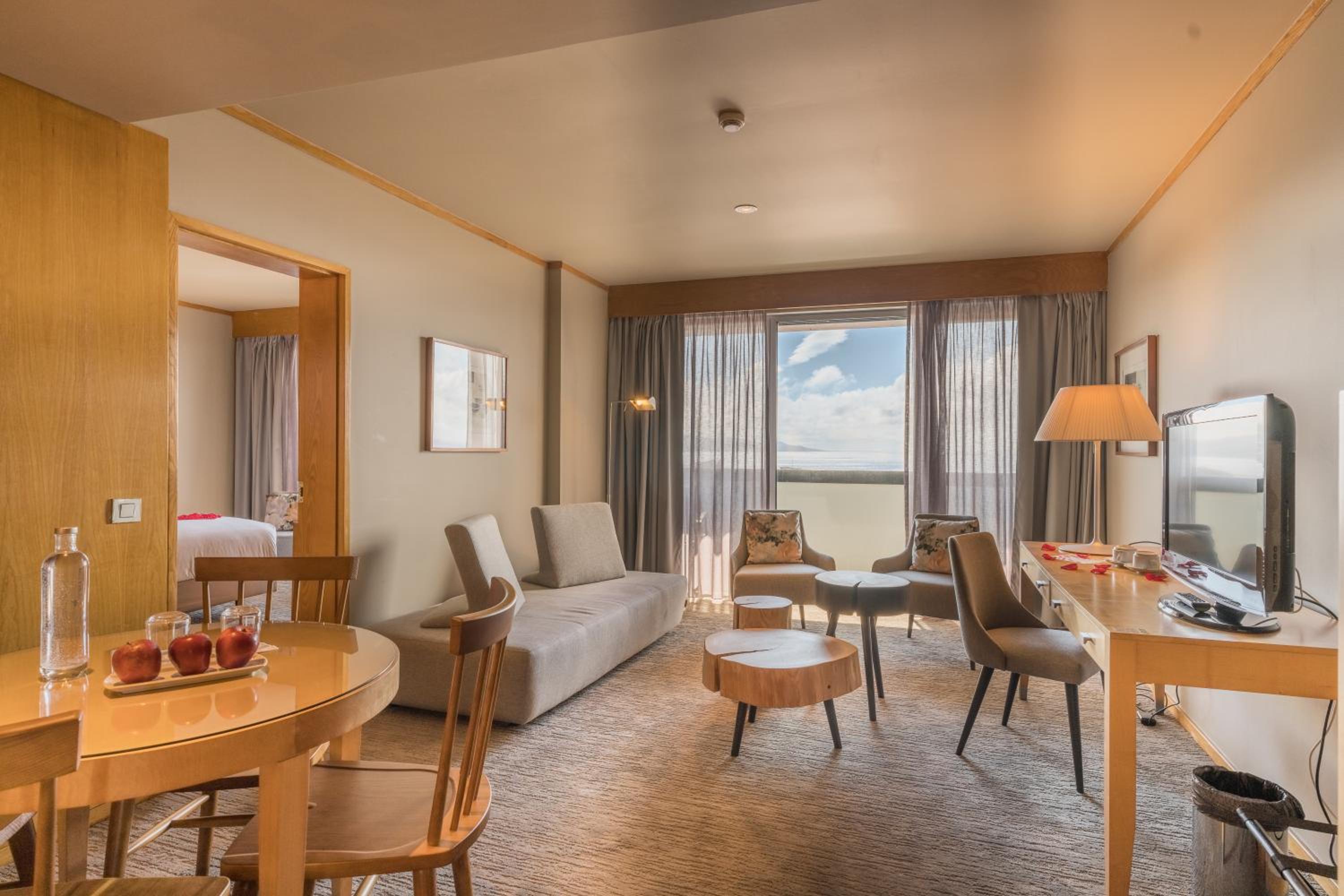 Junior Suite - Photo 1