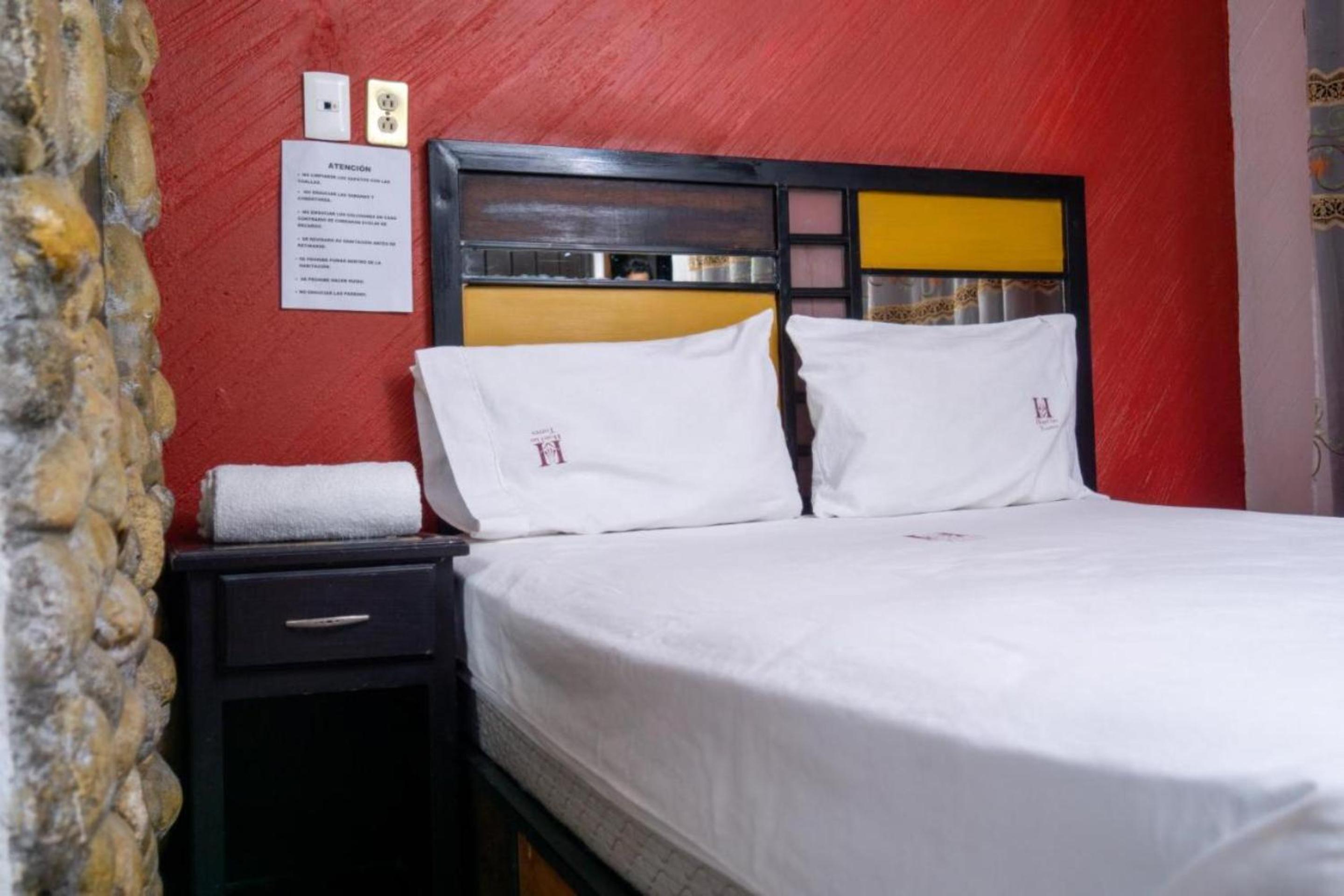Budget Double Room photo 1