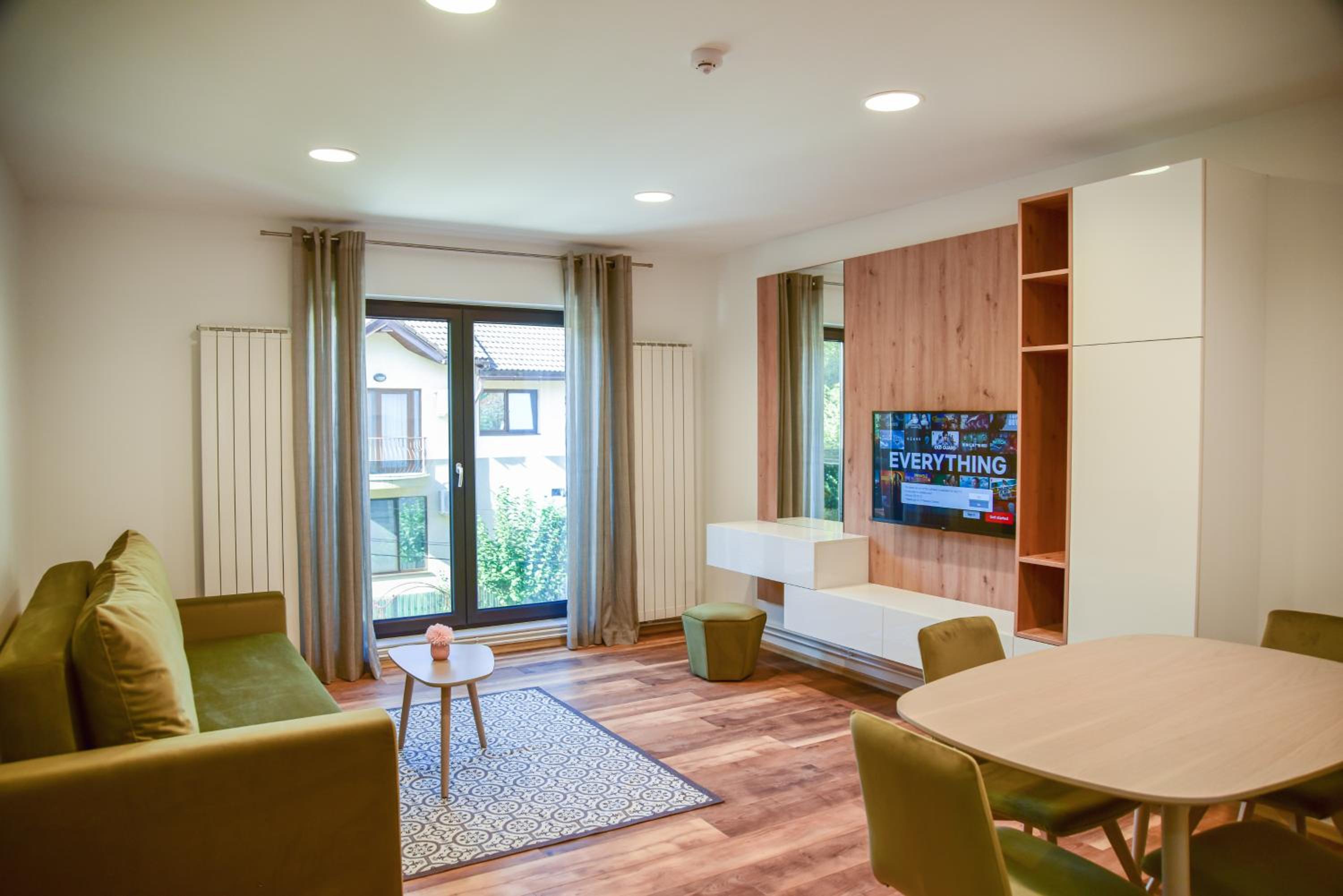One-Bedroom Apartment - Photo 13