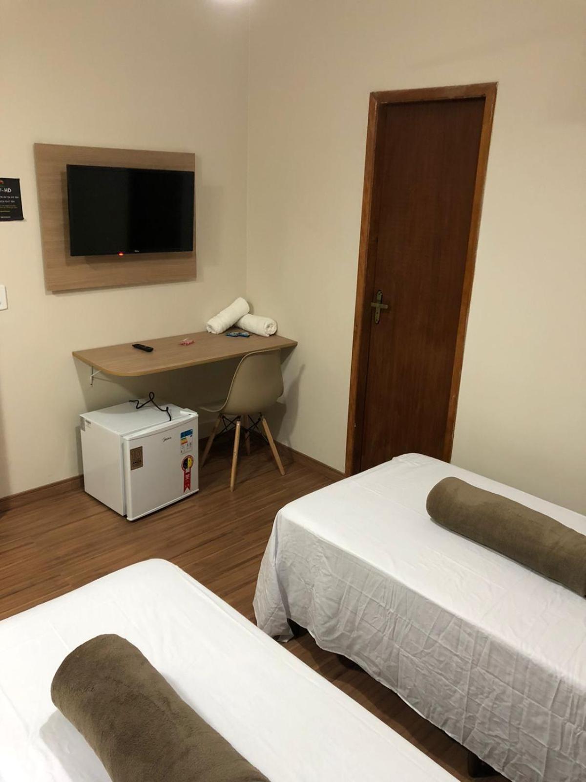 Double Room with Private Bathroom photo 3