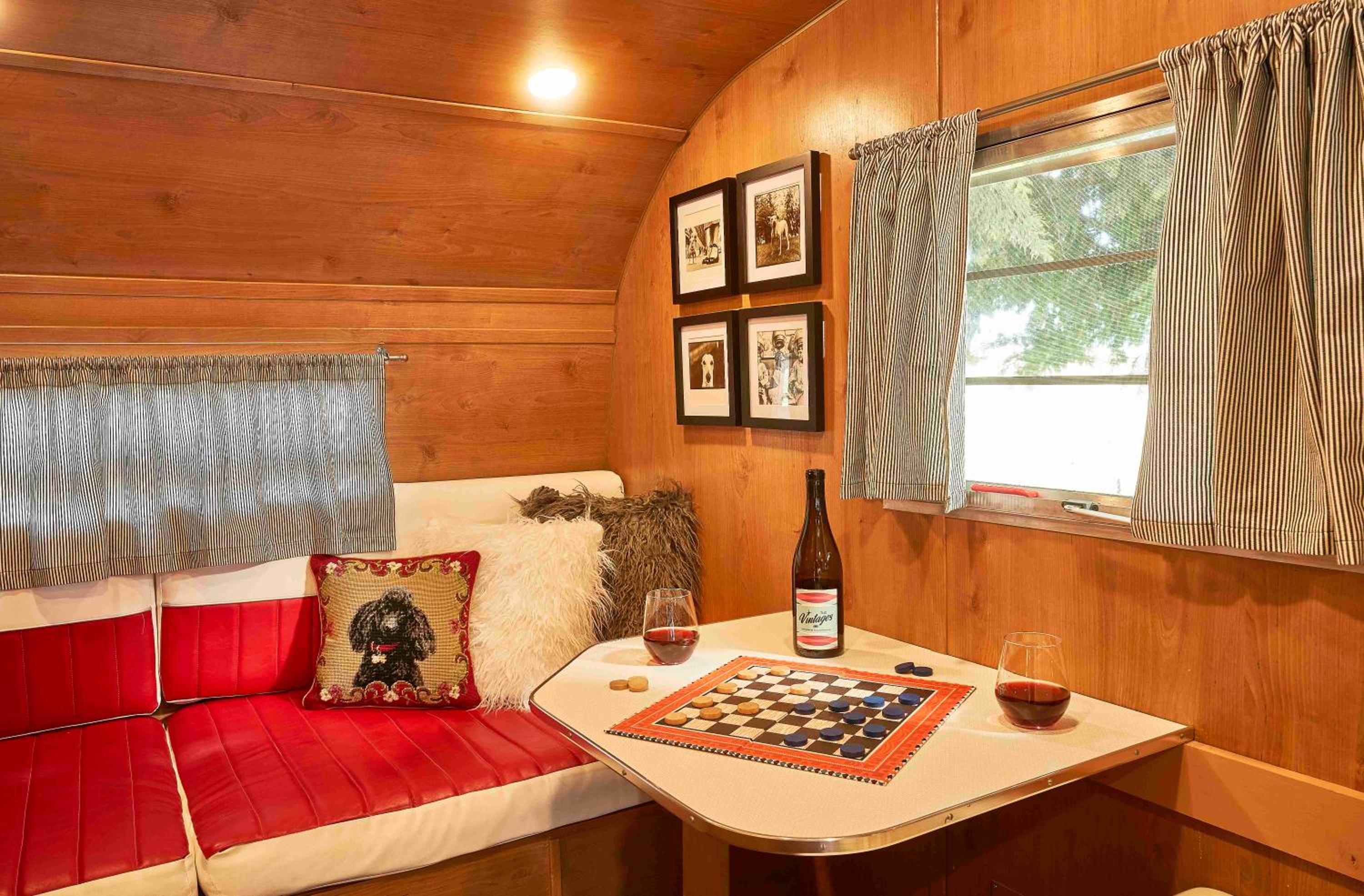 Shasta Airflyte photo 2