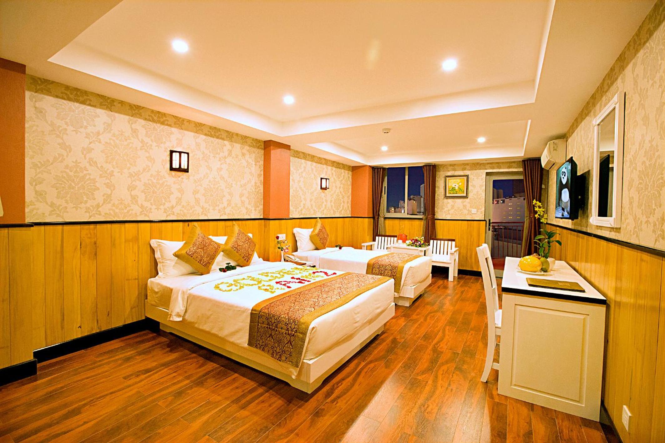 Deluxe Triple Room with Sea View photo 3