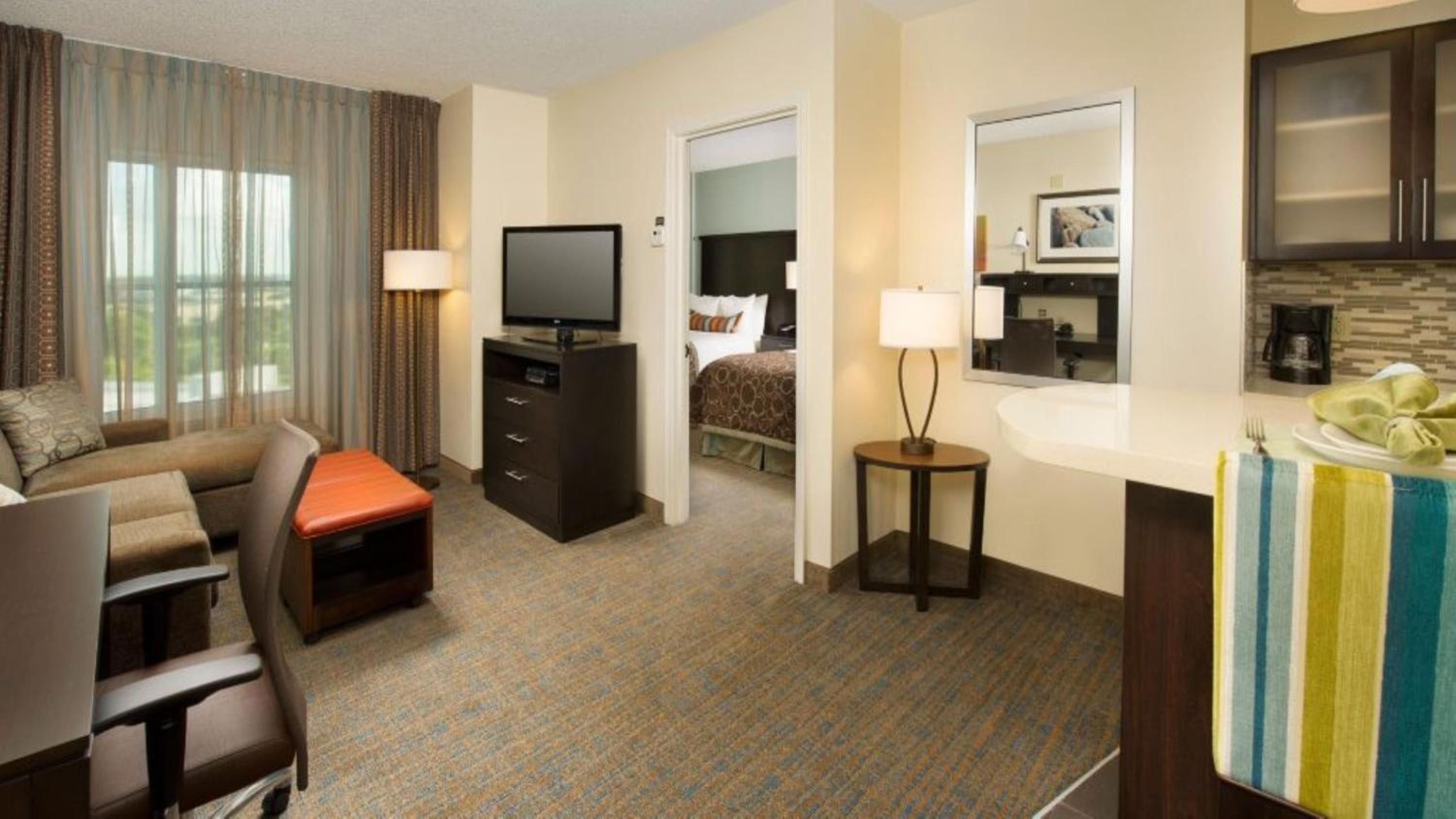 One-Bedroom King Suite with Sofa Bed - Photo 2