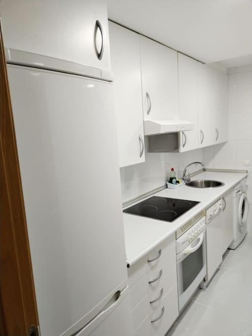 One-Bedroom Apartment photo 3