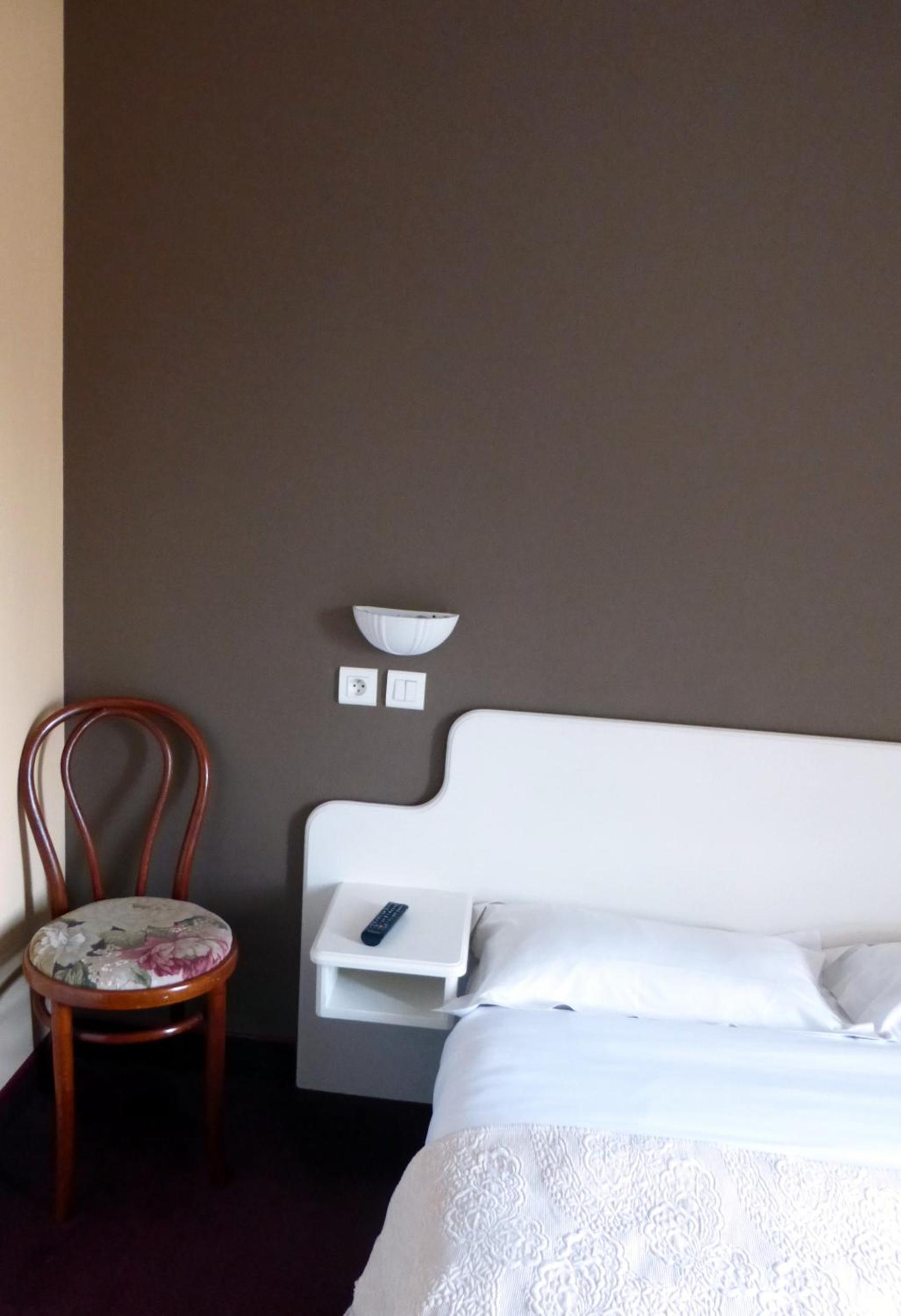 Special Offer - Double Room Breakfast Included photo 3