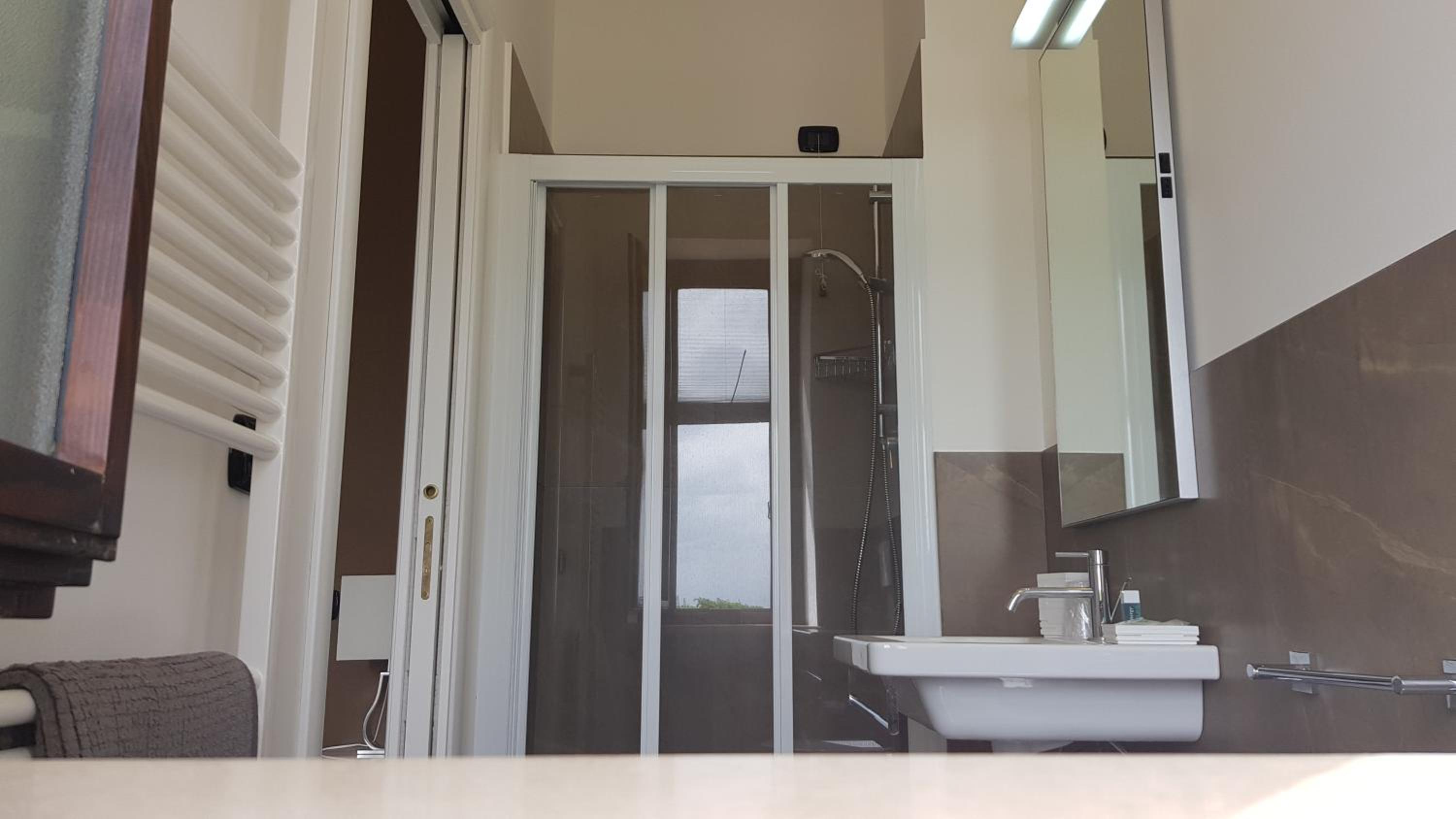 Double or Twin Room photo 3