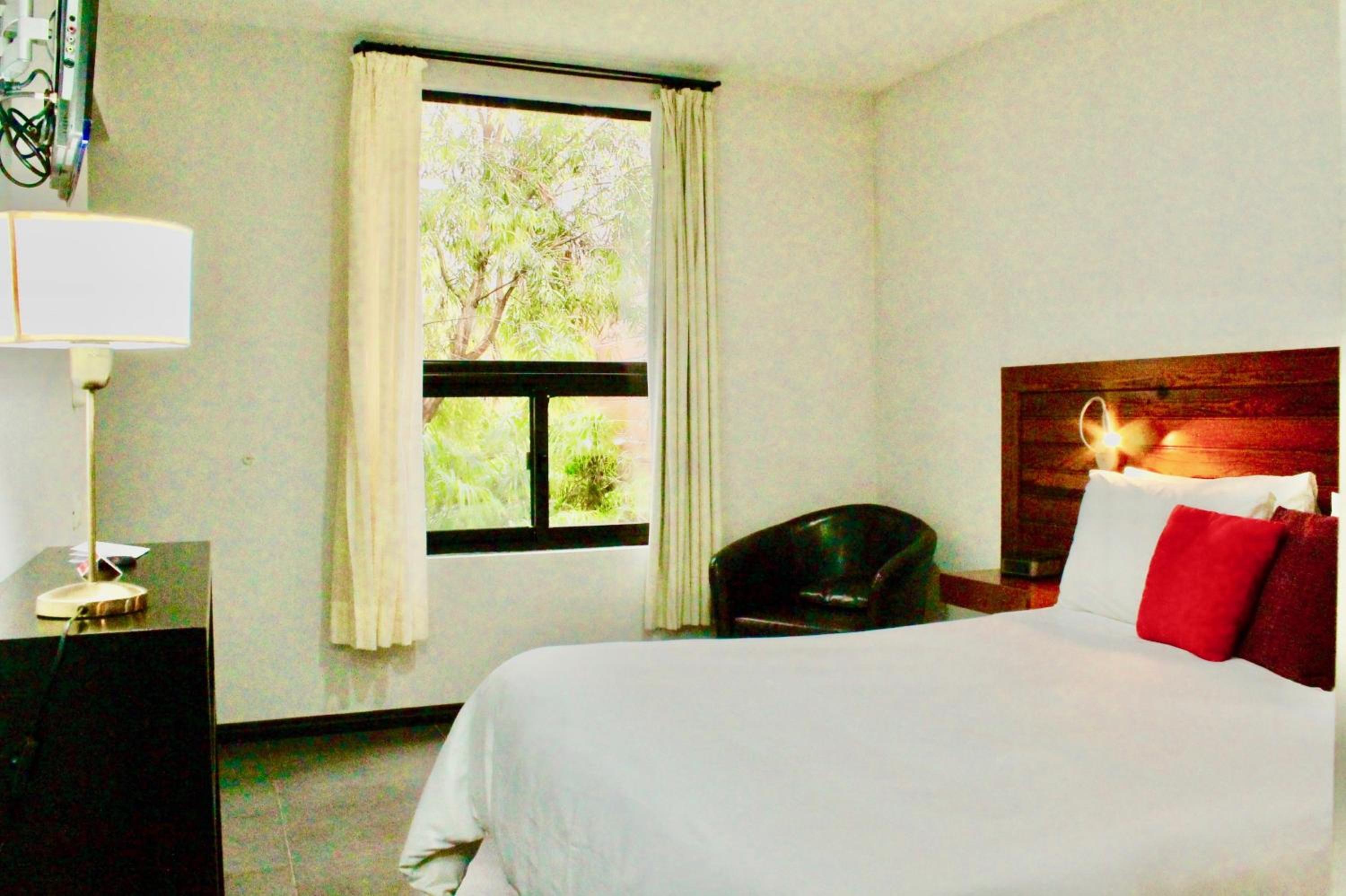Standard Double Room photo 2