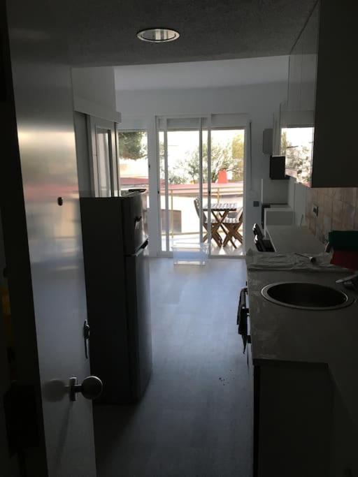 Apartment With Sea View photo 2