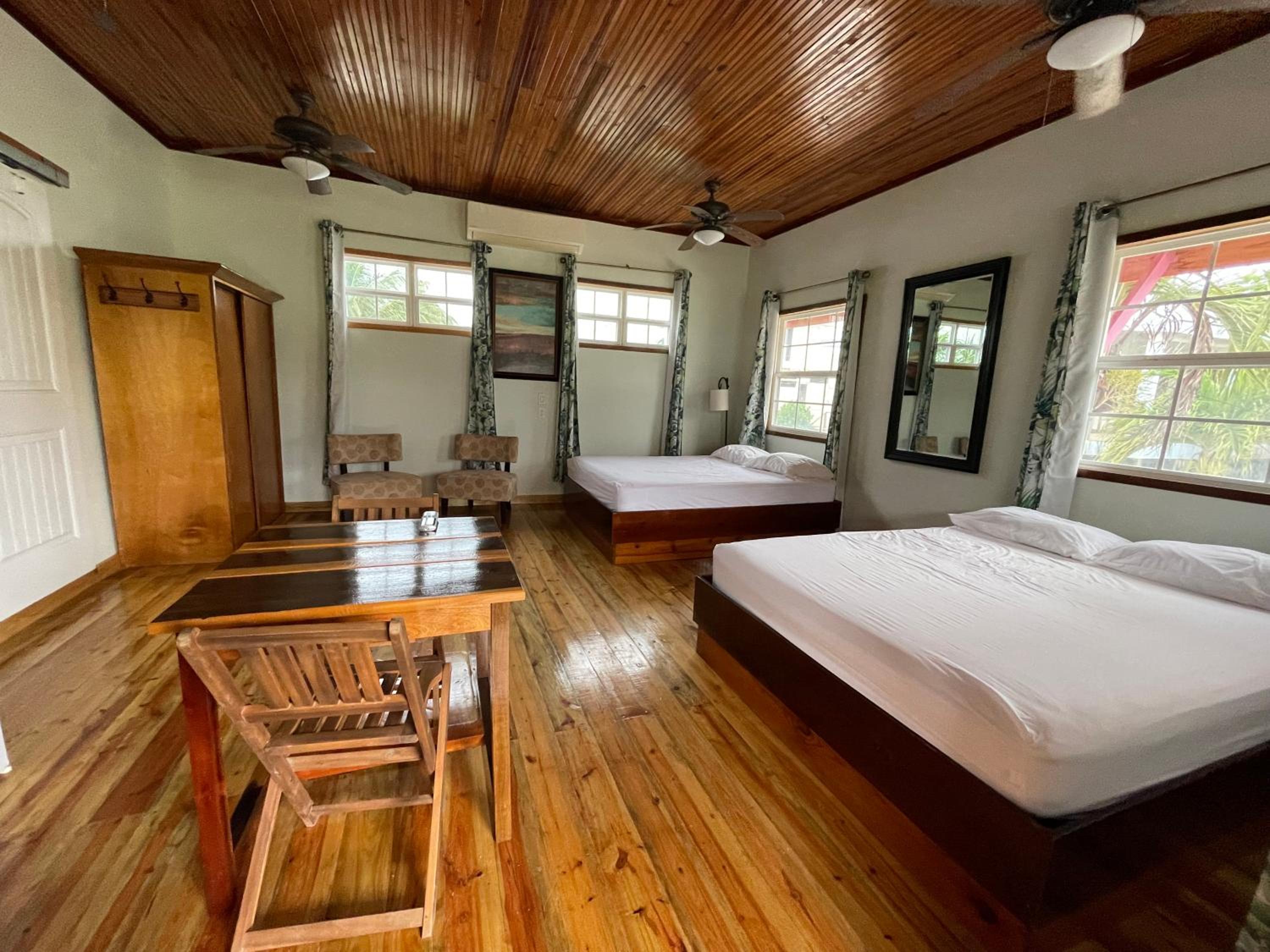 Deluxe Queen Room with Two Queen Beds