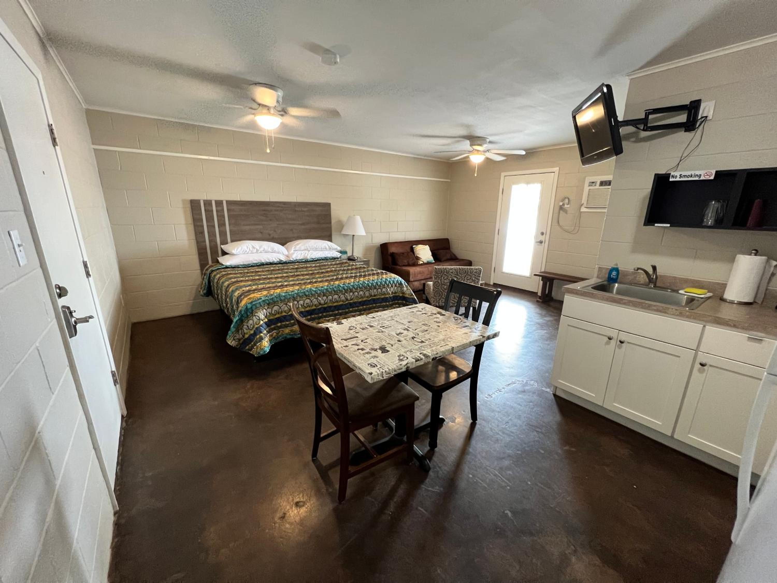 Suite With Lake View