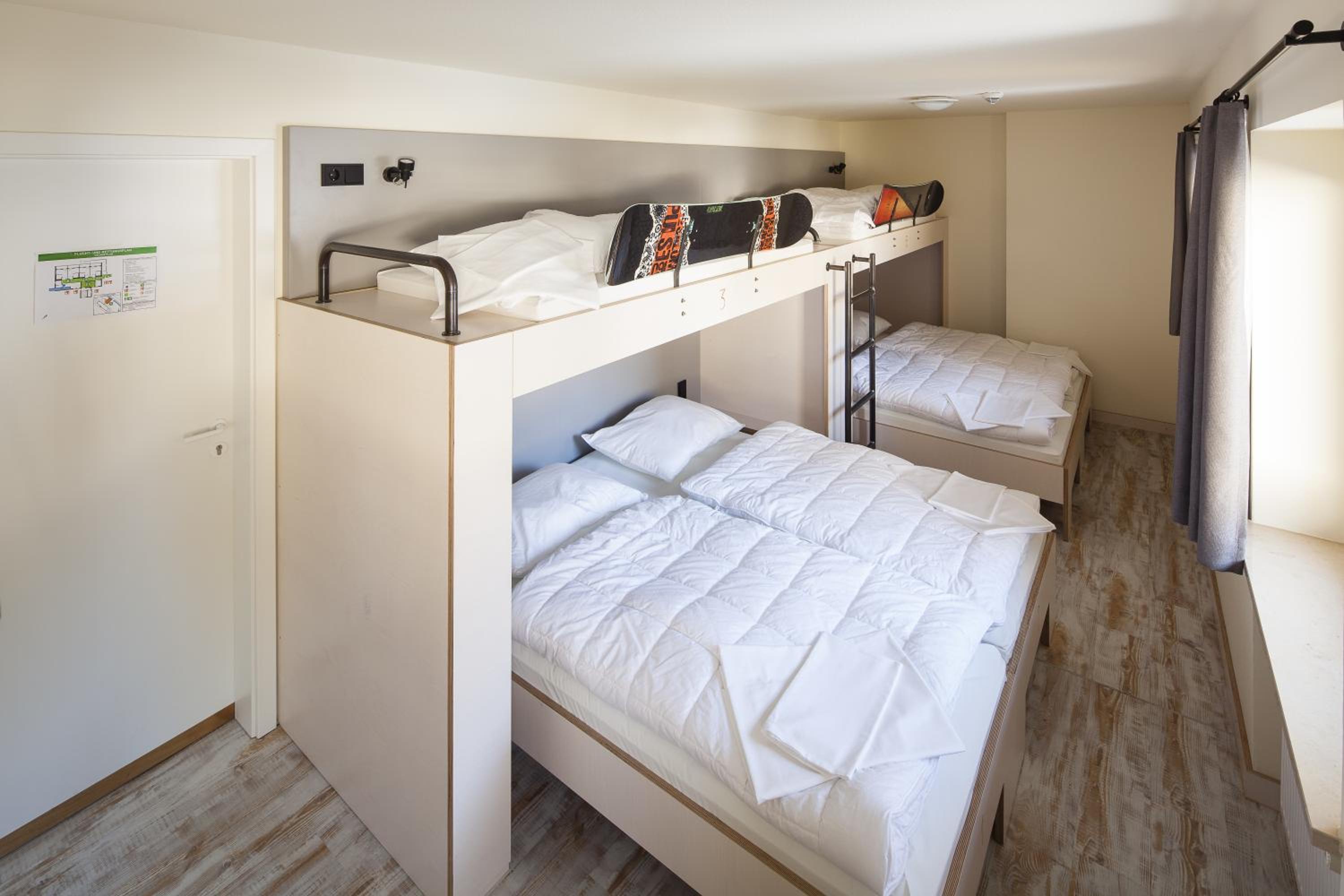 Single Bed in Dormitory Room photo 1