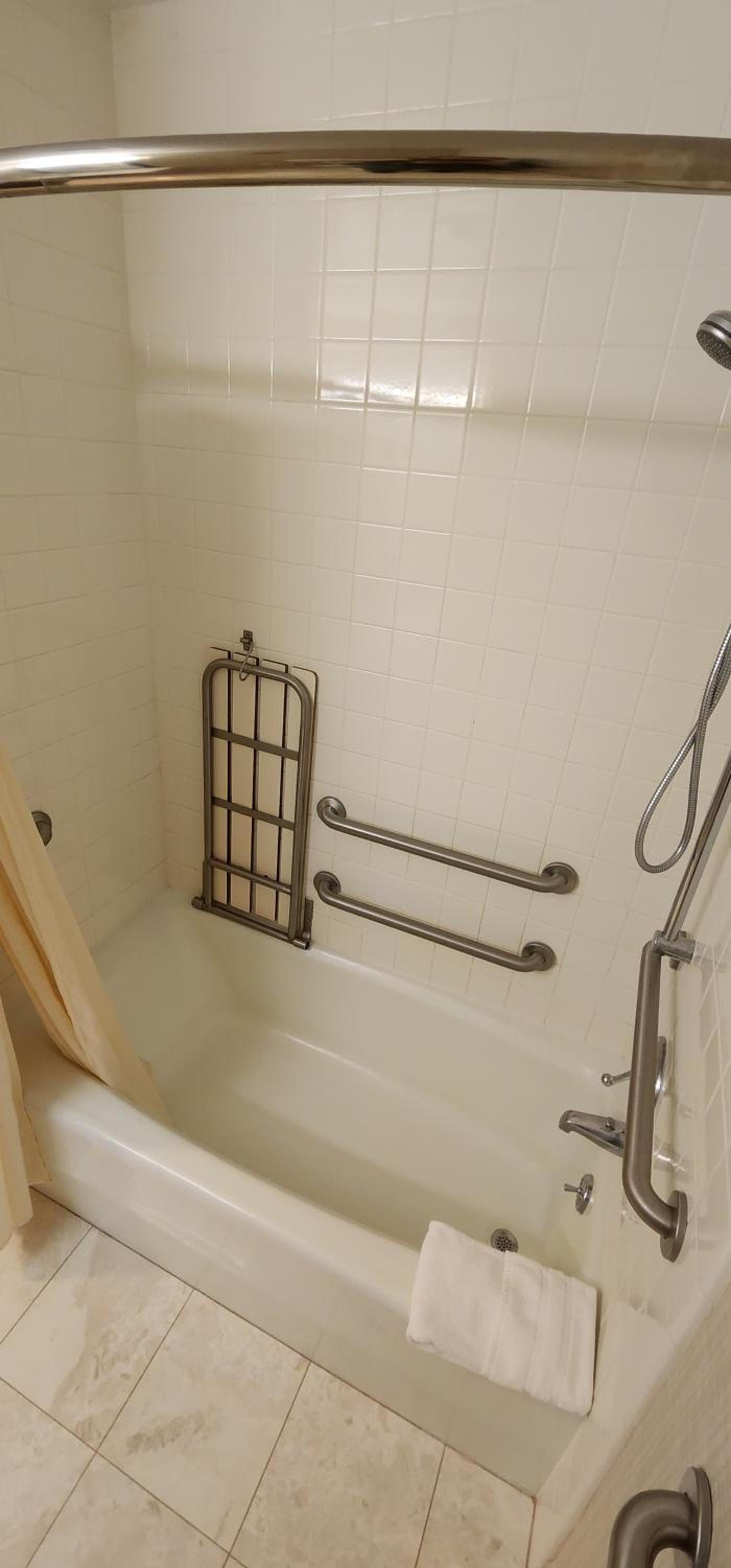 King Room - Disability Access - Photo 5
