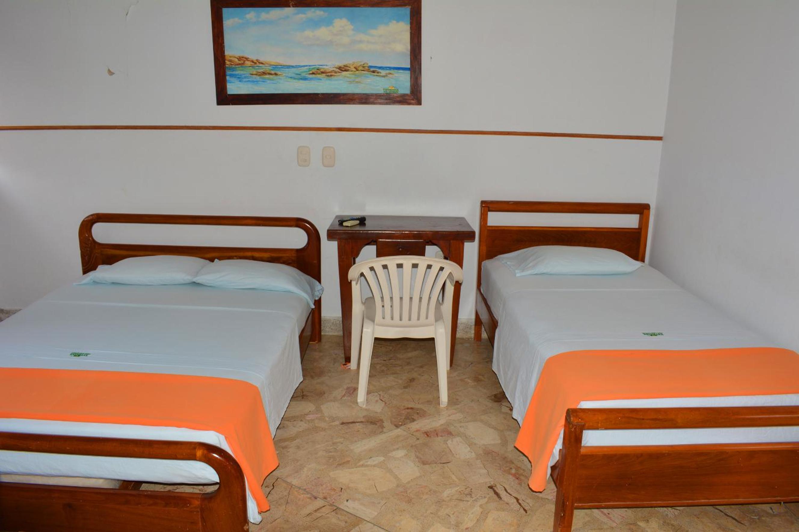 Deluxe Double Room with Extra Bed photo 3