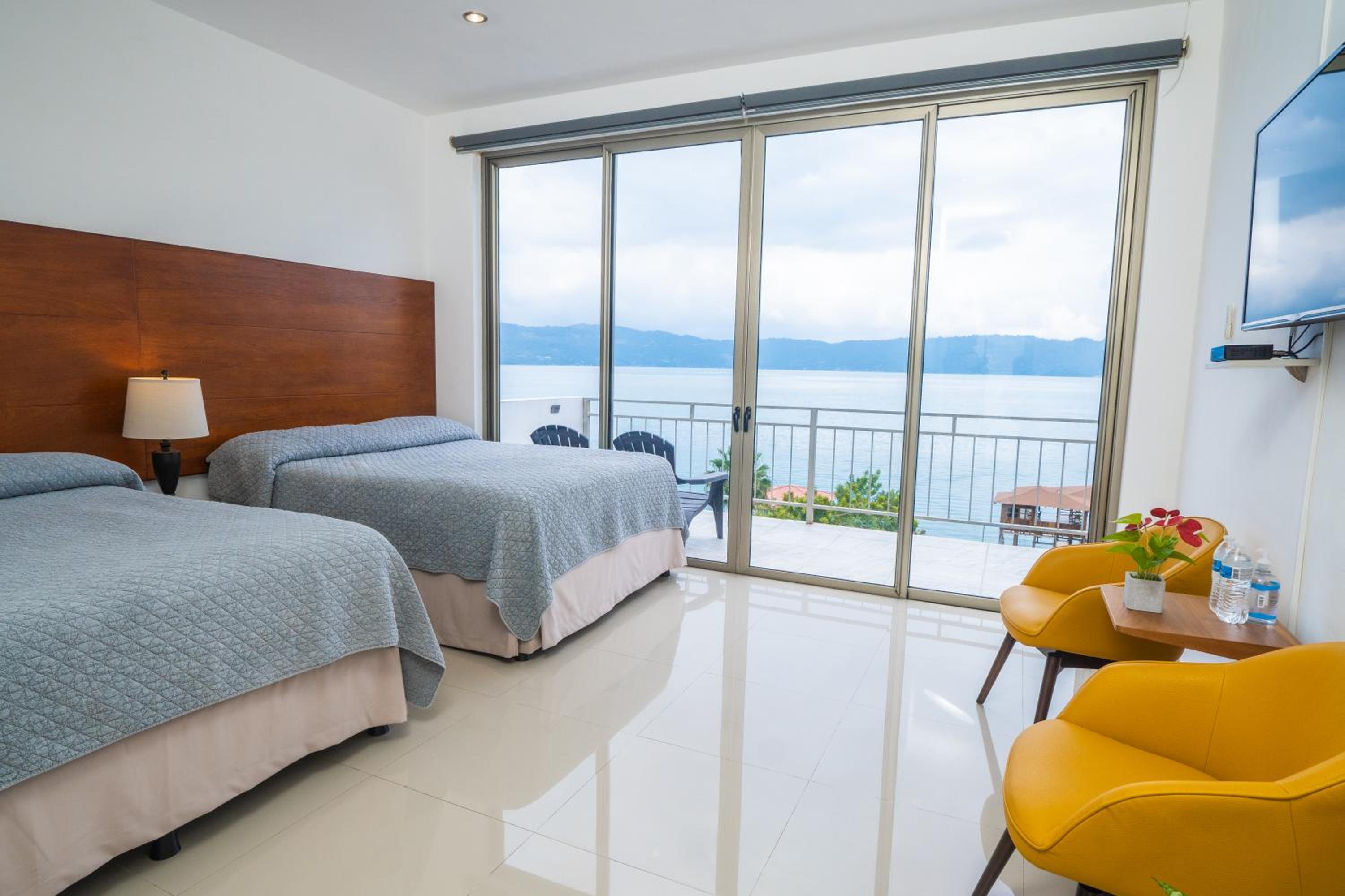 Habitación Doble de Lujo con Balcón