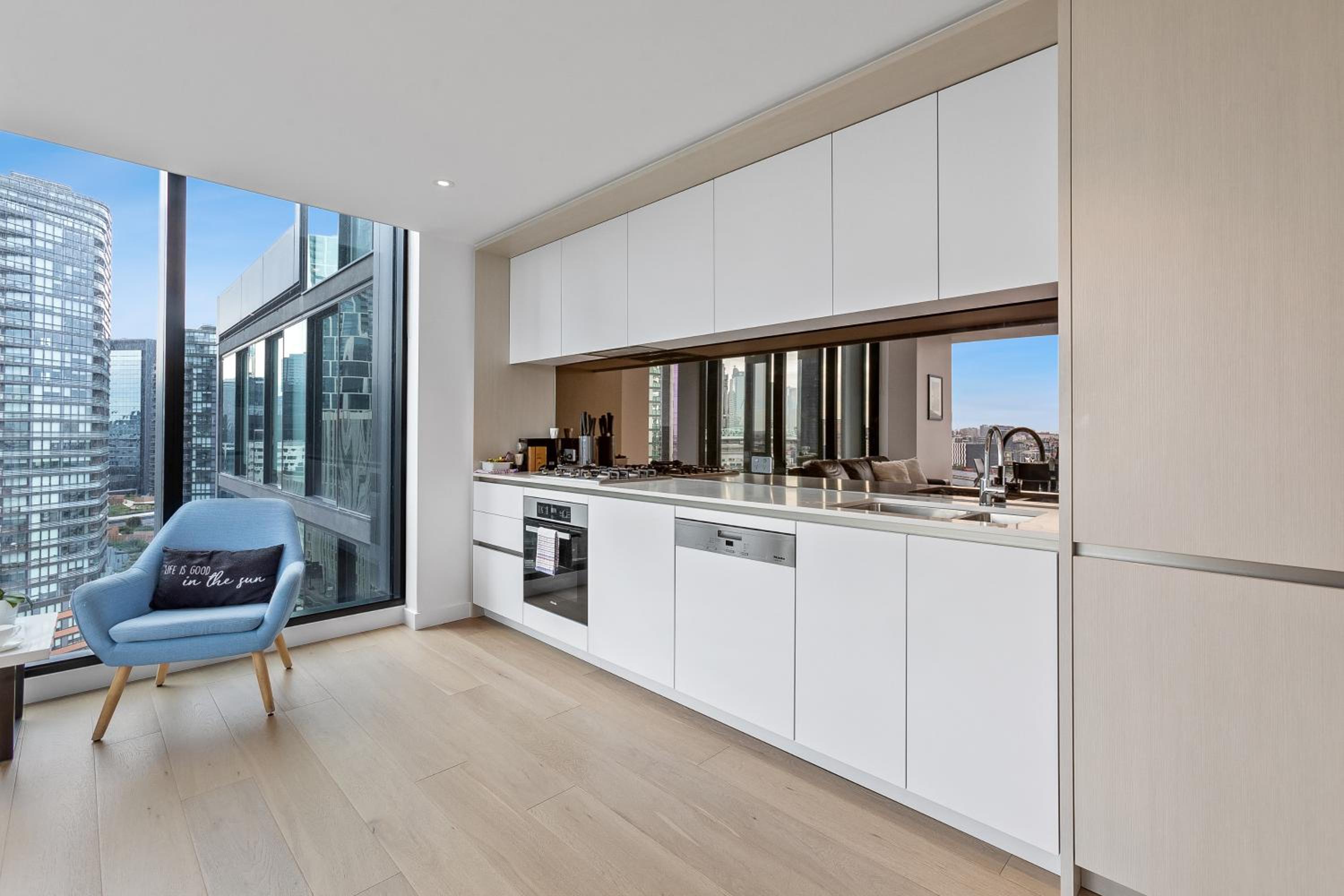 Grandview 2 Bedroom Collection - Photo 9