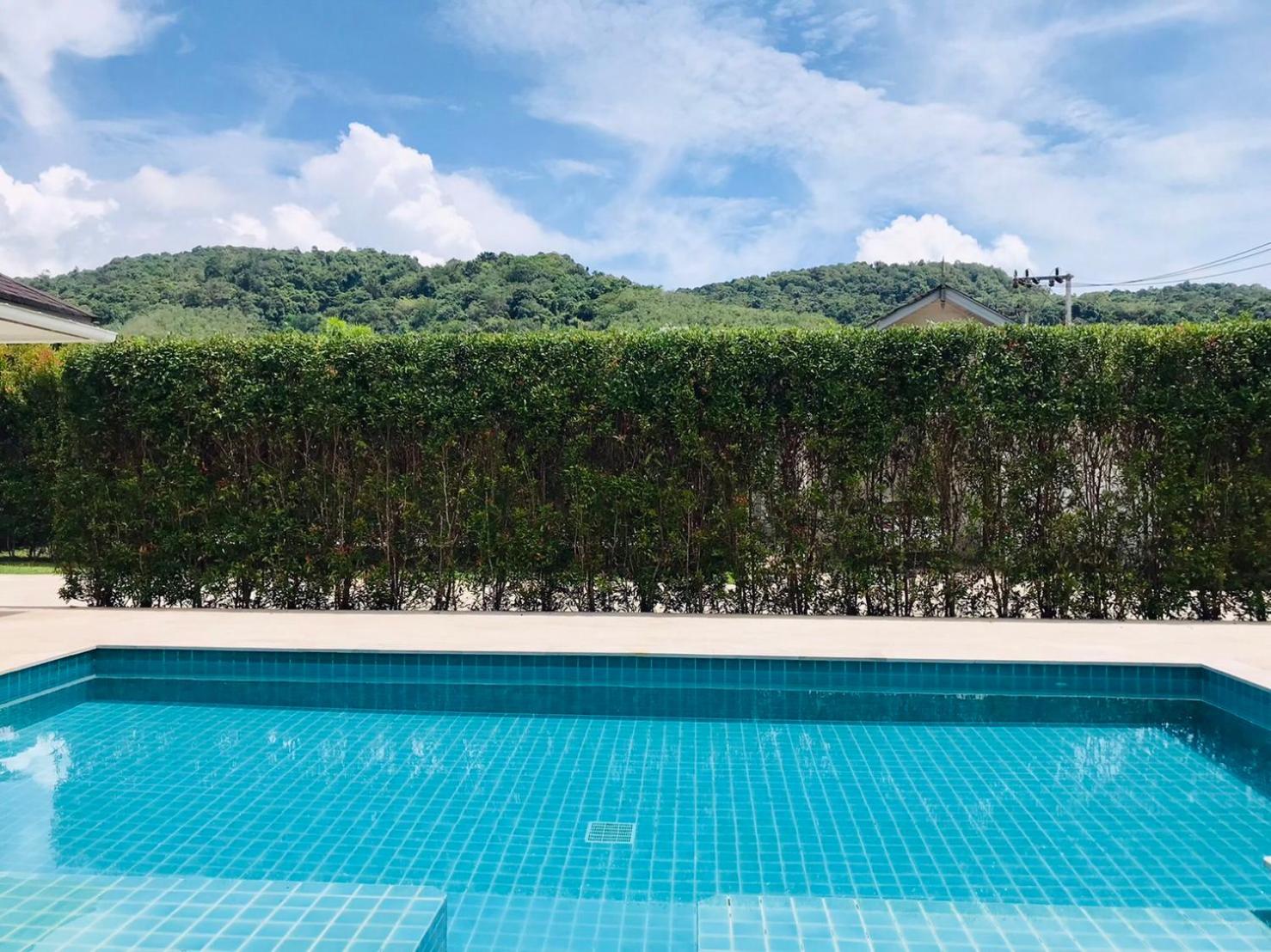 Villa with Private Pool - Photo 25