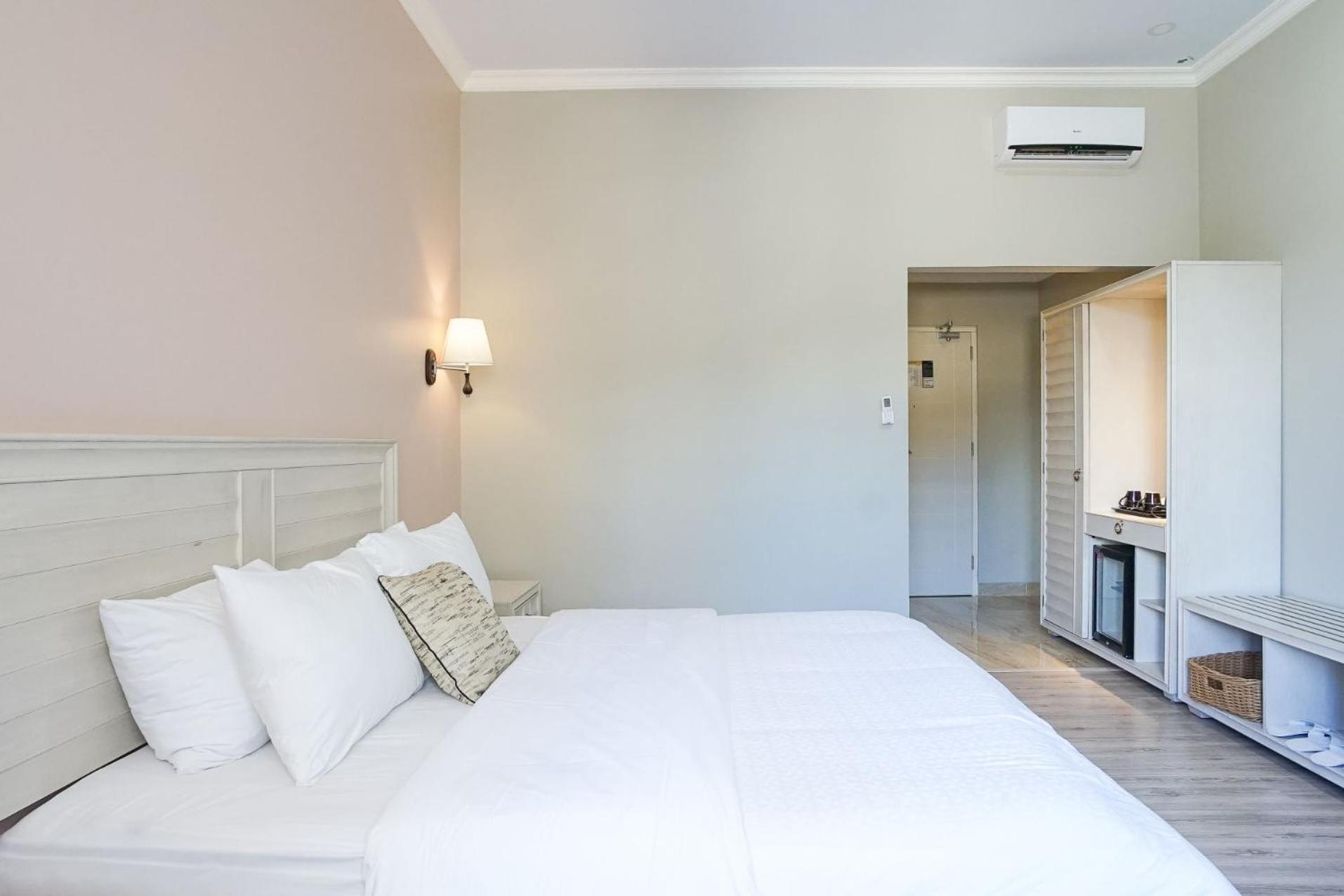 Superior Double Room - Photo 4