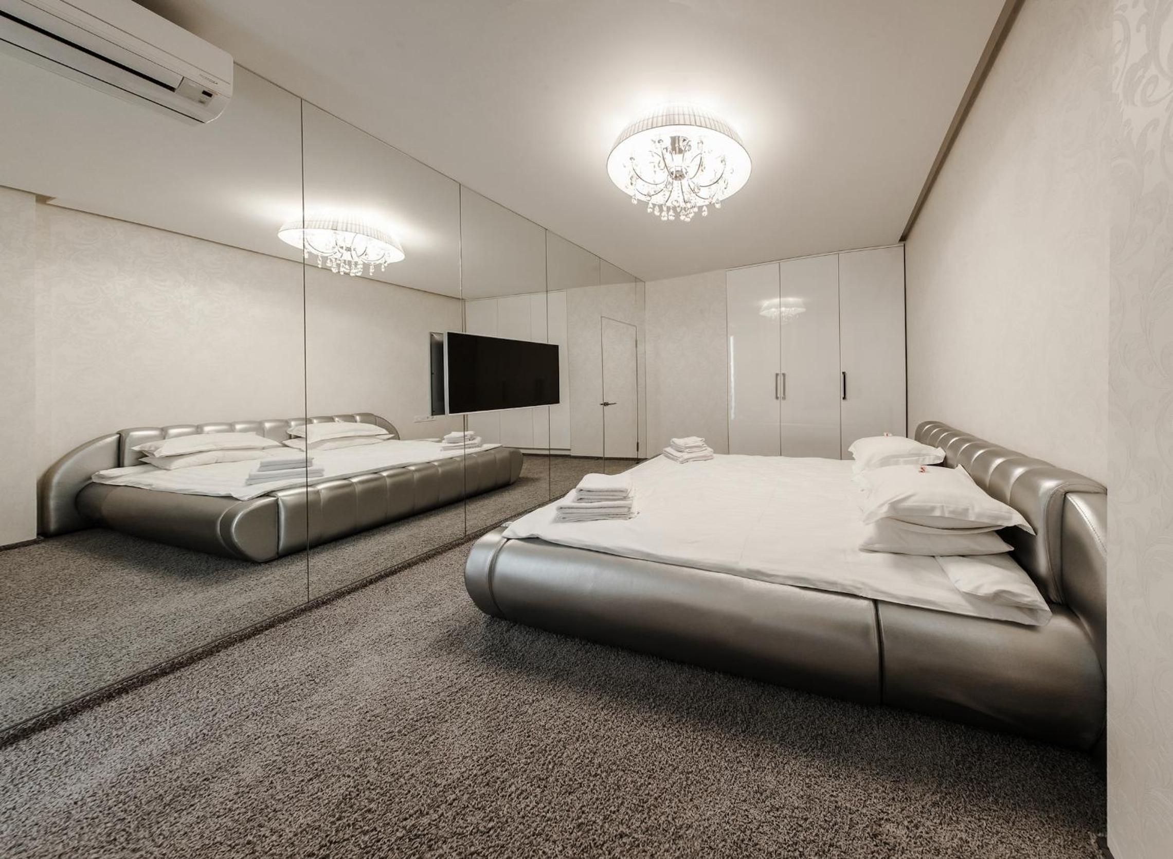 One-Bedroom Suite with Sea View photo 1