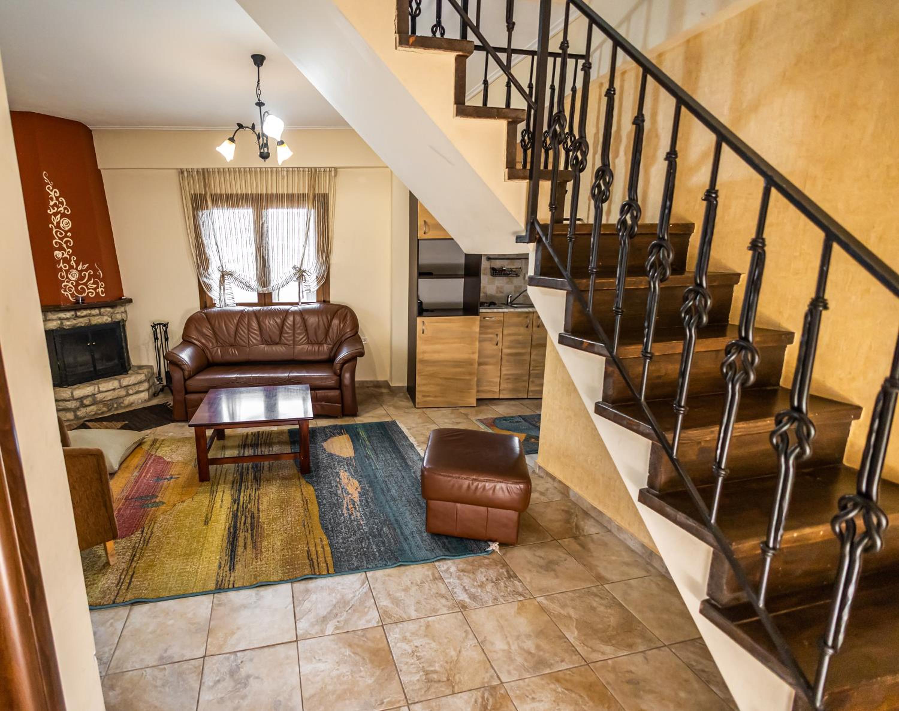 Deluxe Family Room - Photo 5