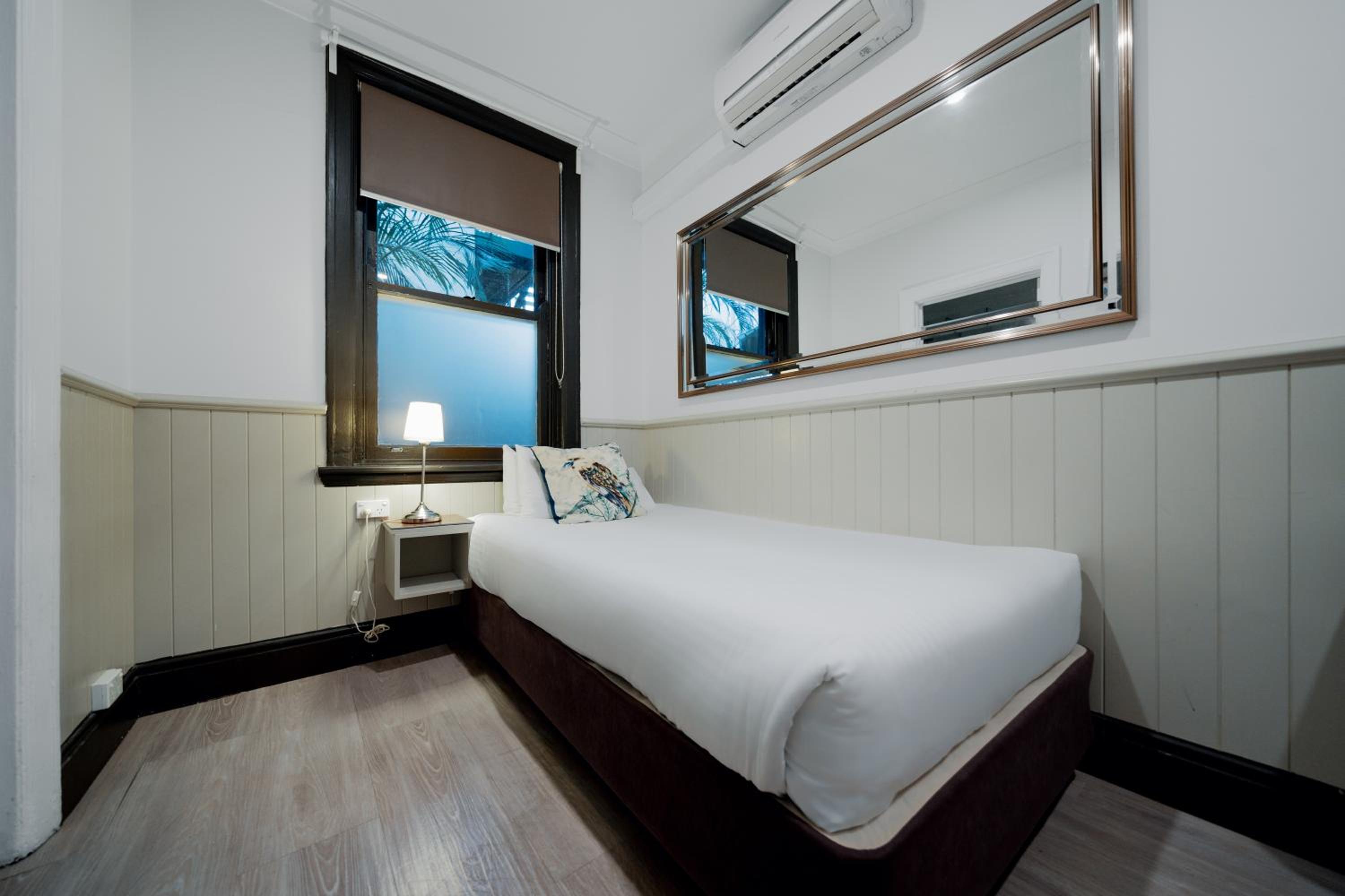 Economy Single Room