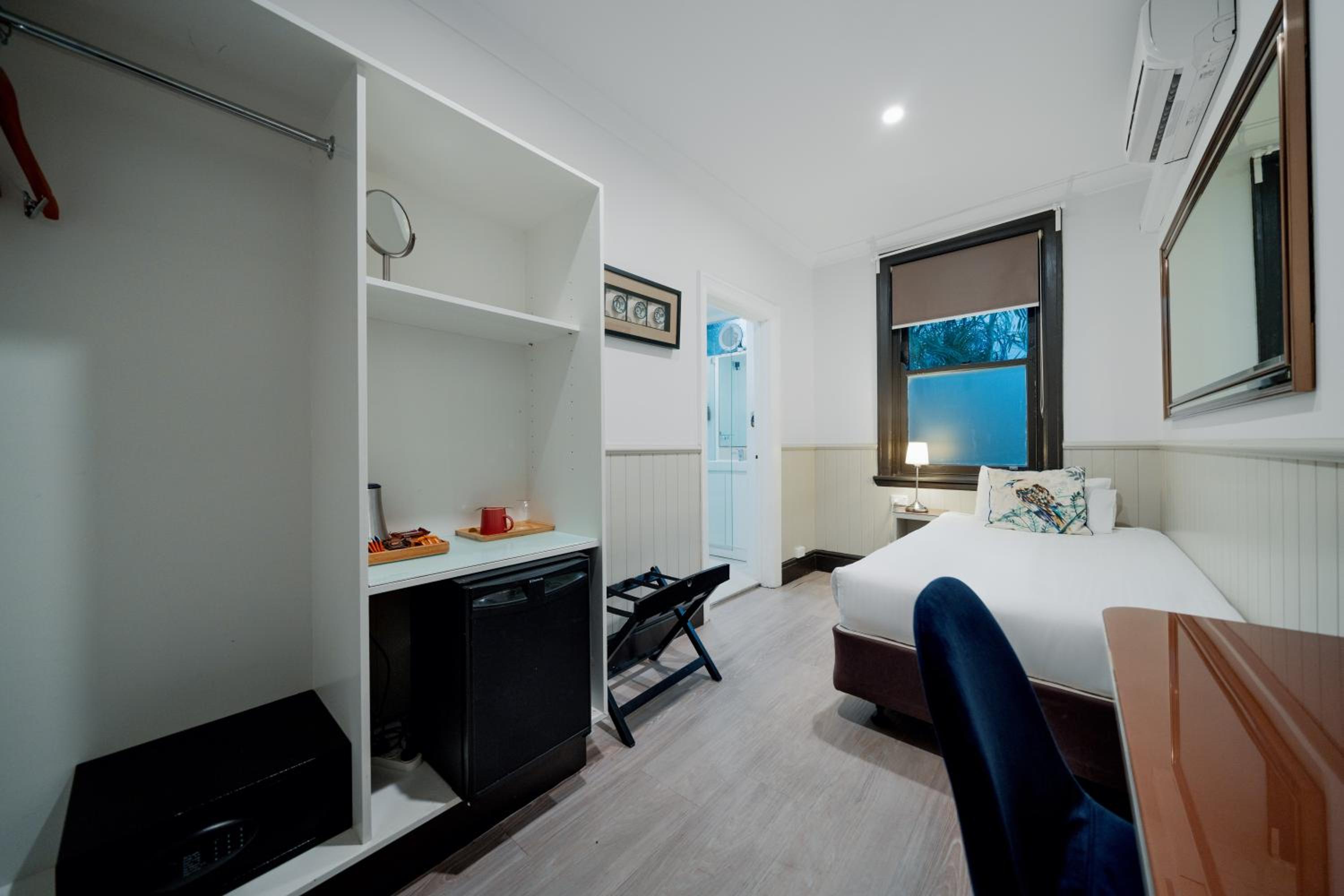 Economy Single Room